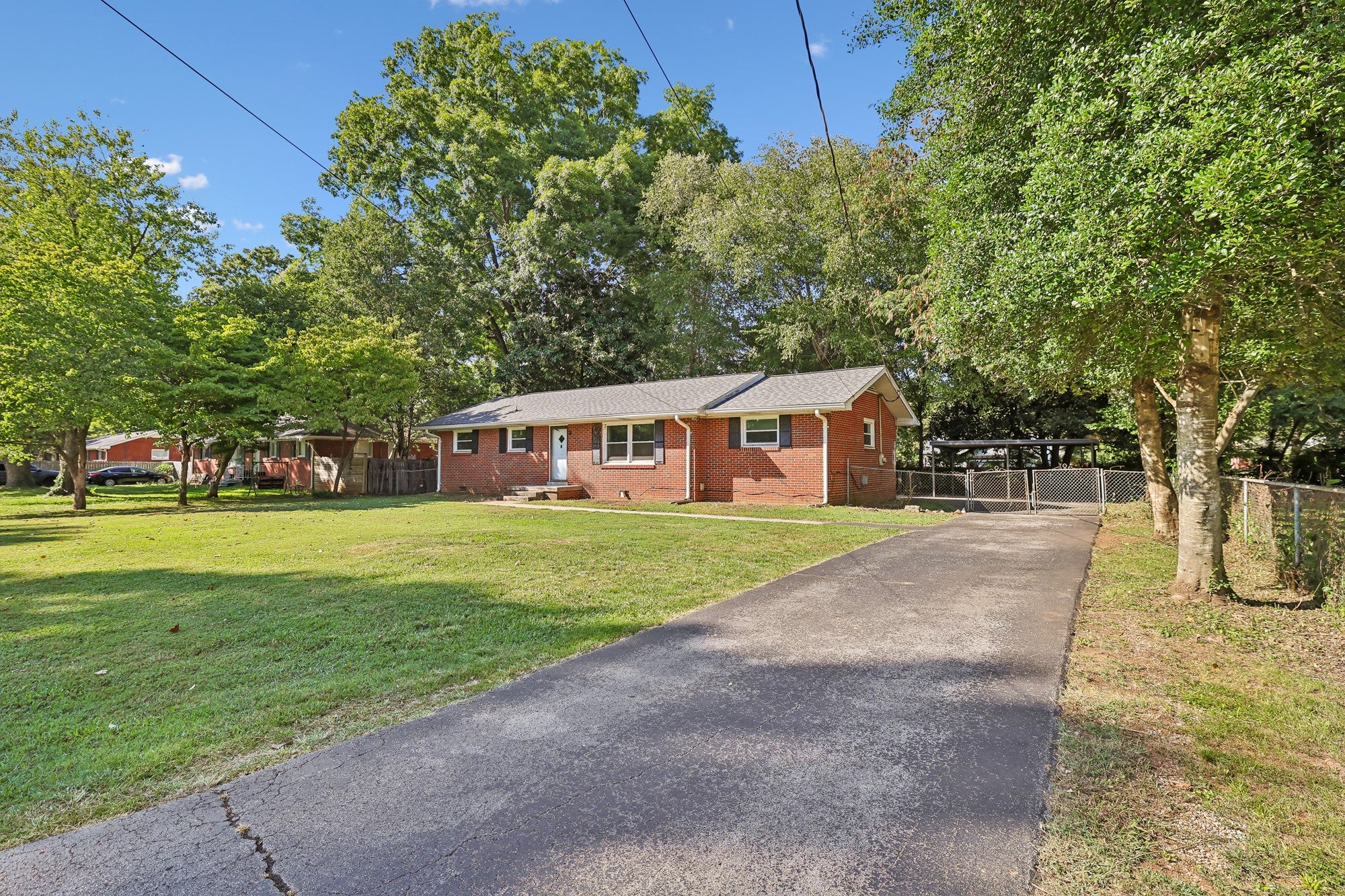 1903 Fowler St