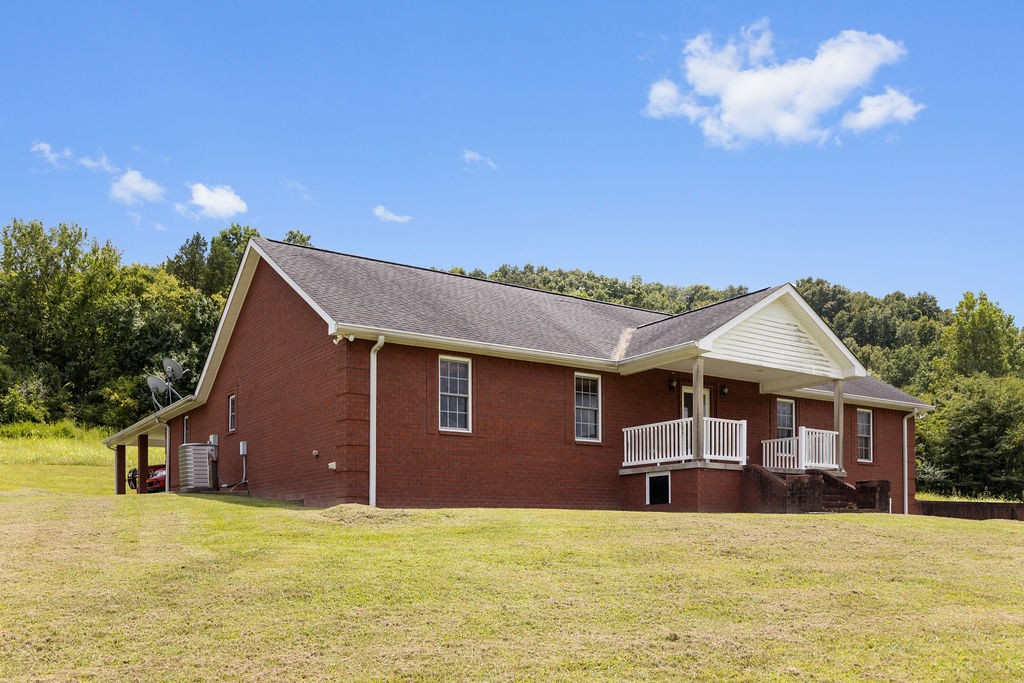 115 Thompson Hollow Rd