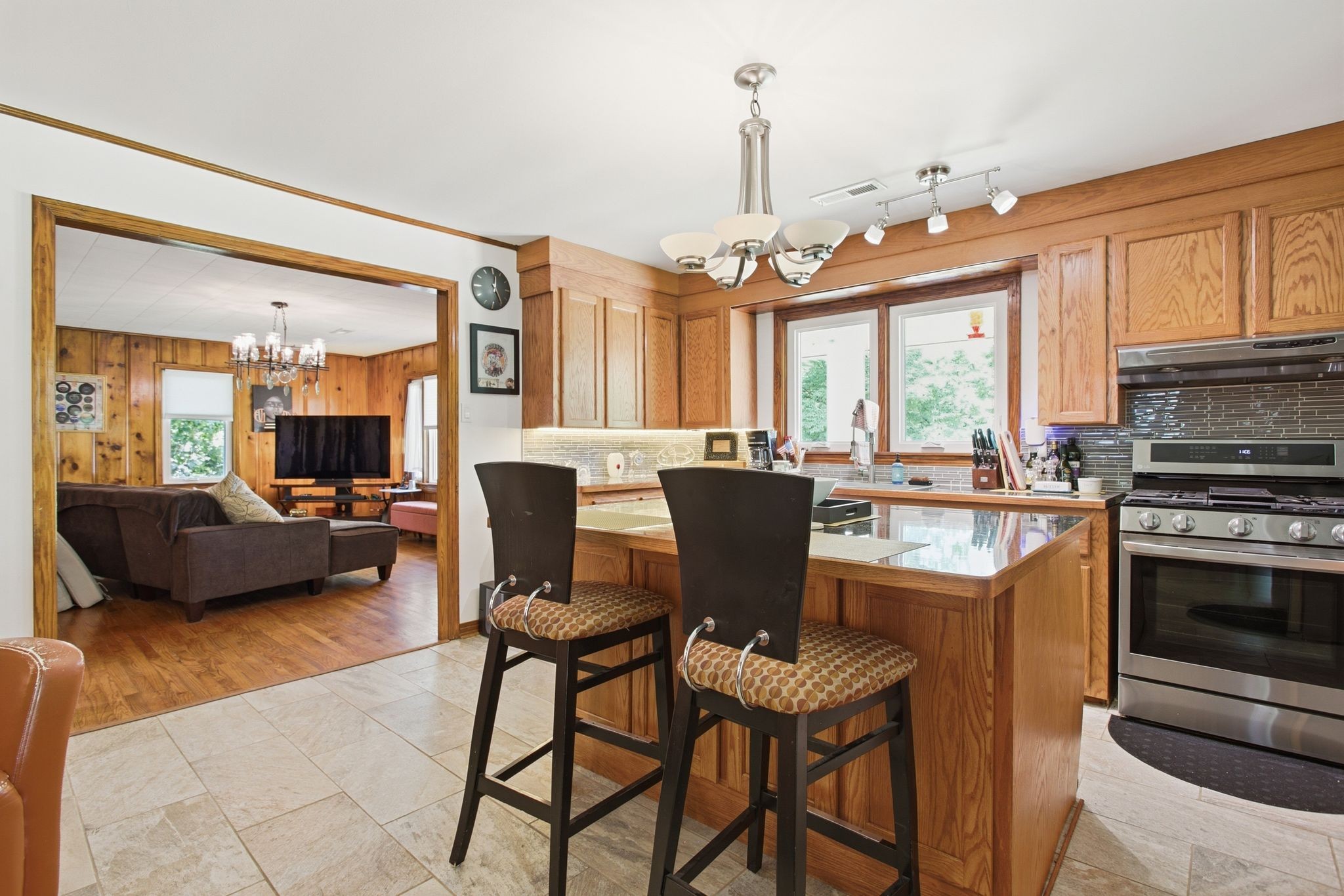 150 Toms Creek Rd
