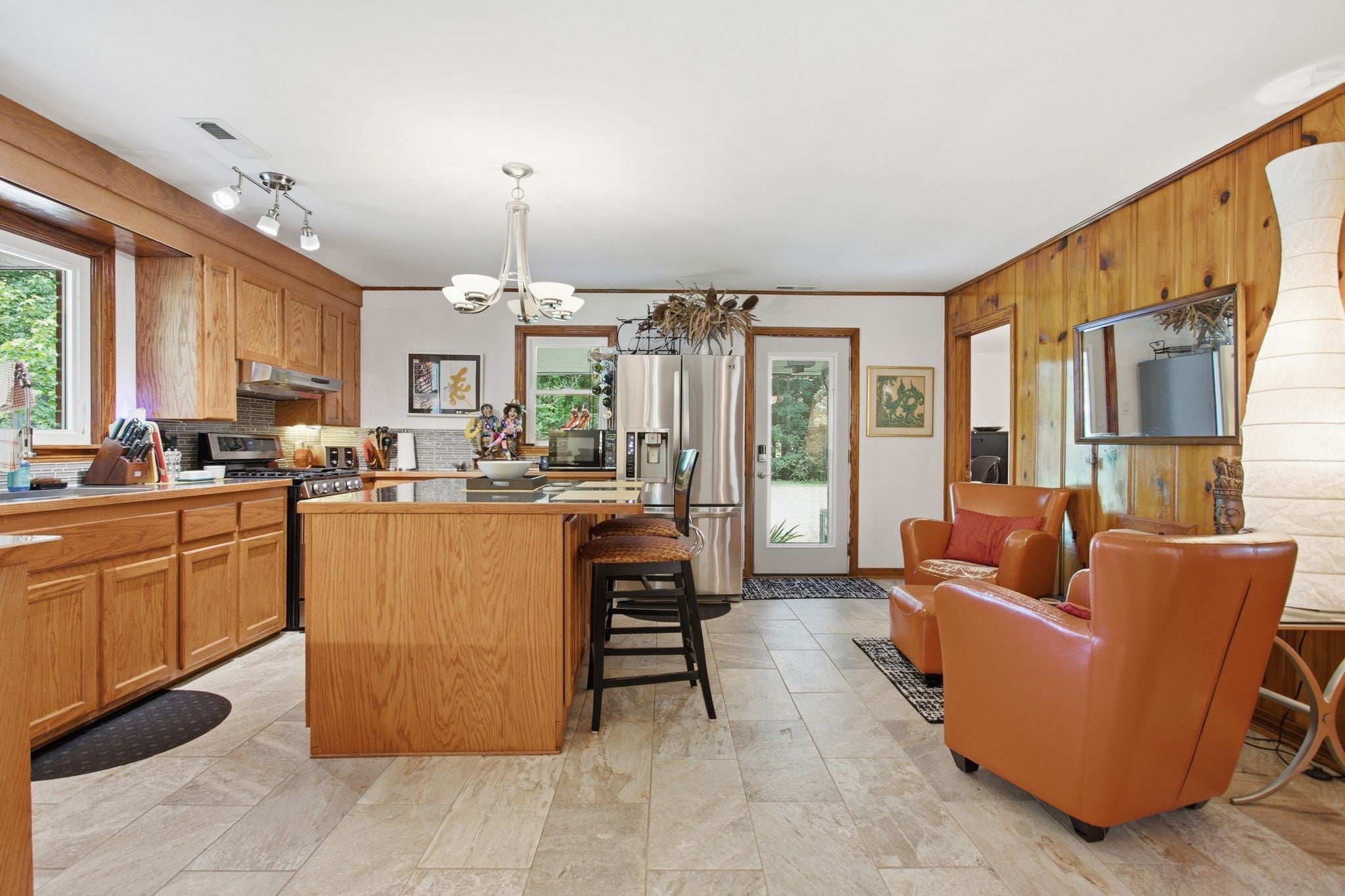 150 Toms Creek Rd
