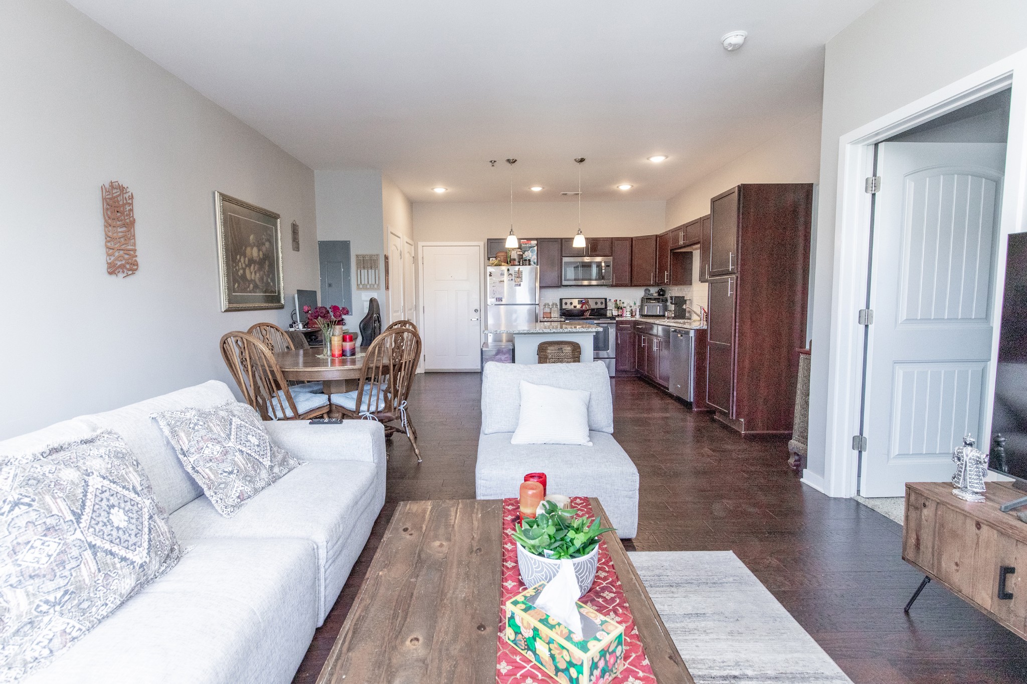 1118 Litton Ave 307