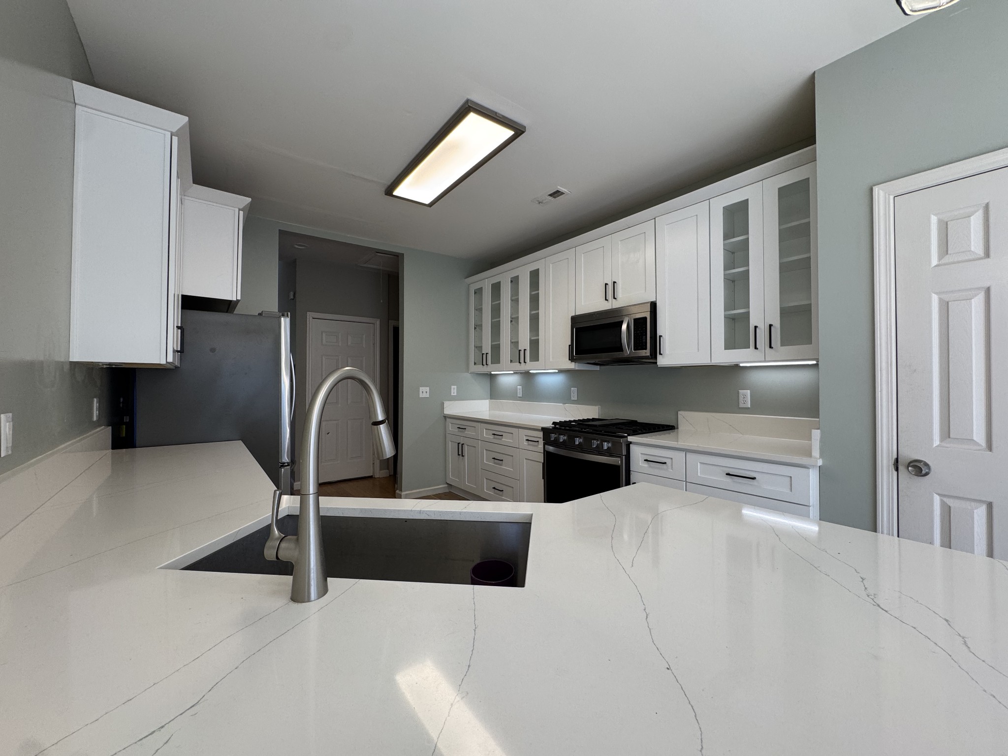 7145 Forrest Oaks Dr