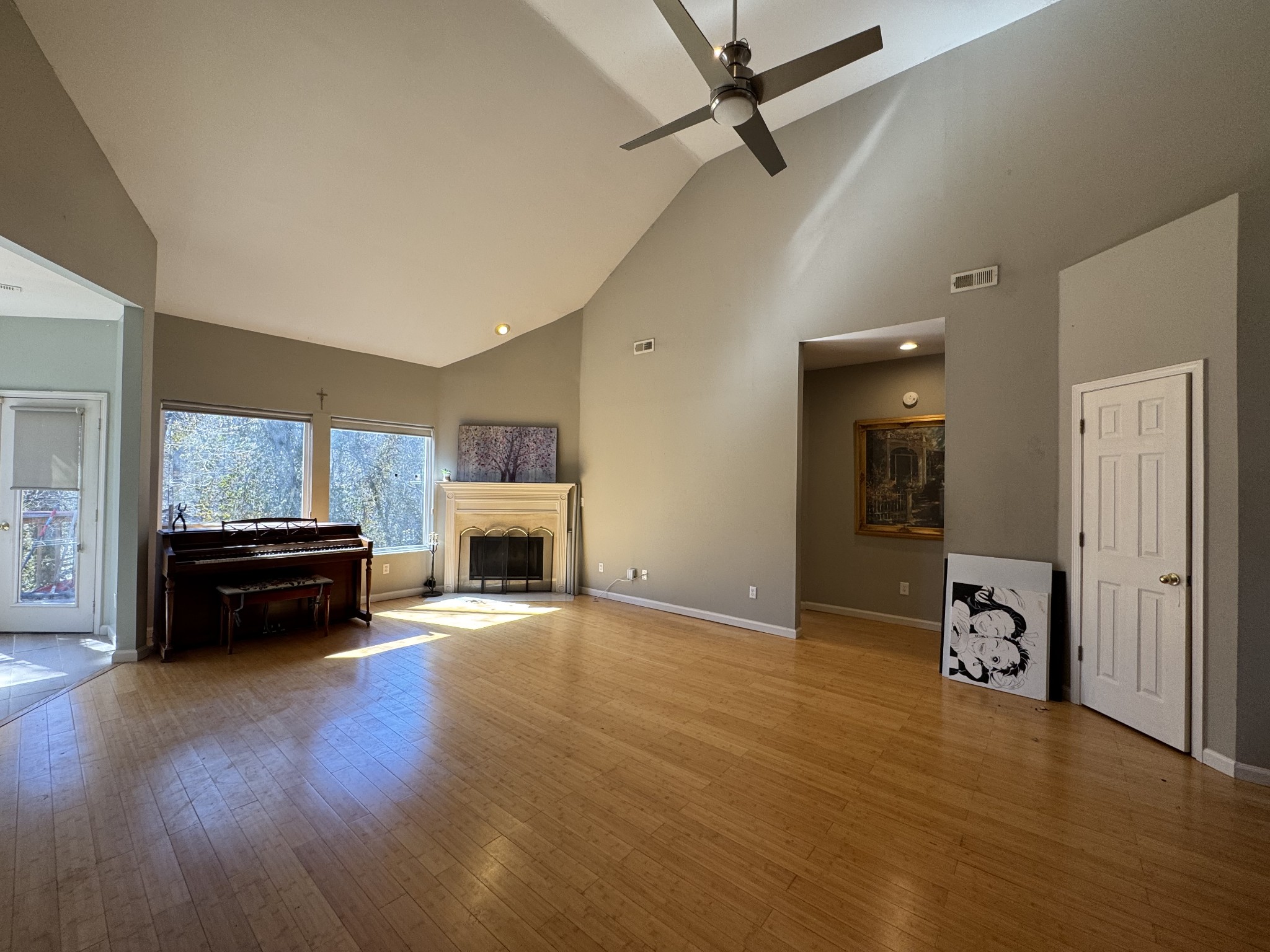 7145 Forrest Oaks Dr