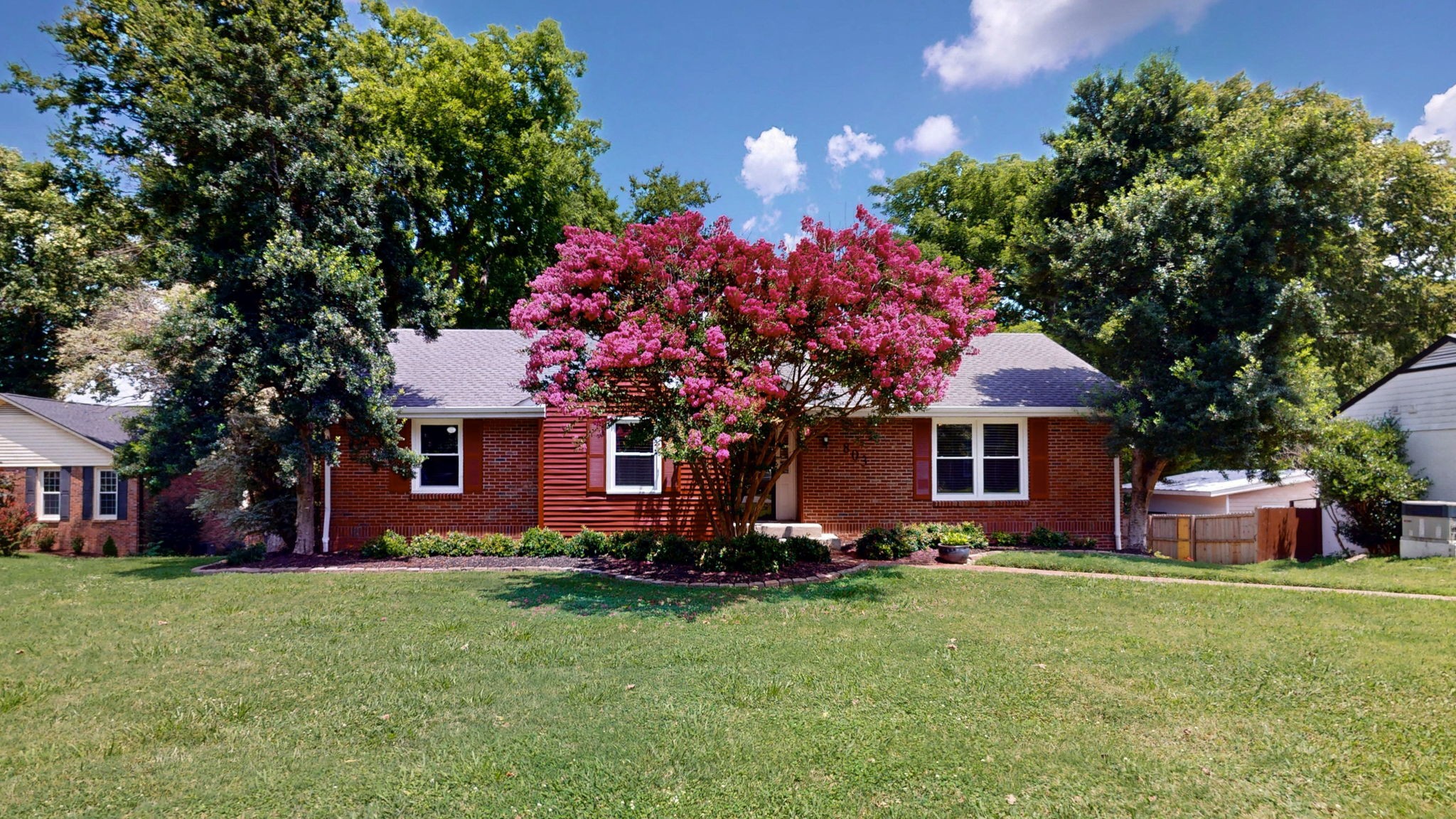 803 Countrywood Dr