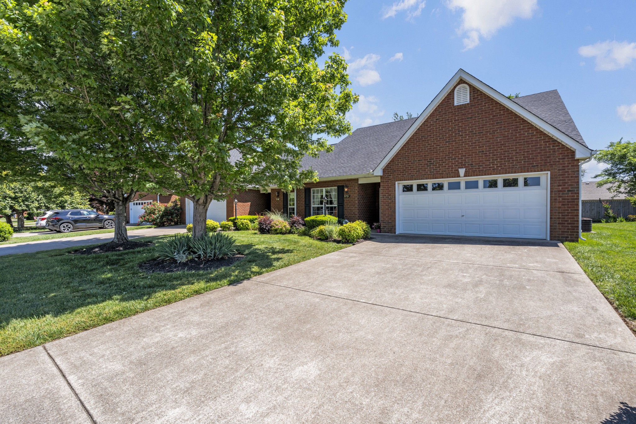 2751 Waywood Dr