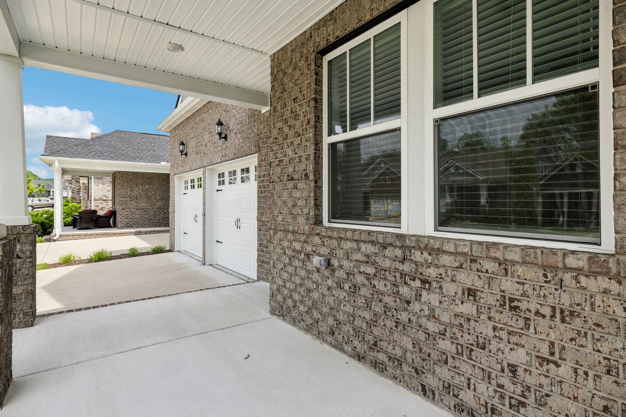 440 Golden Meadow Ln