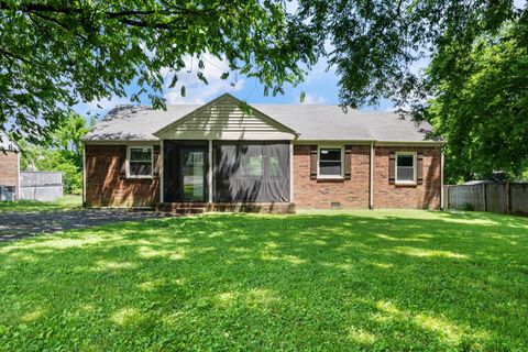 644 Lock 4 Rd Gallatin TN 37066