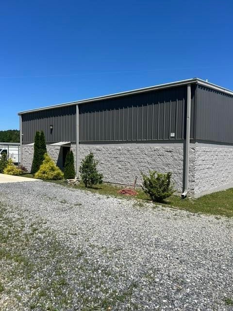 193 Industrial Way SW