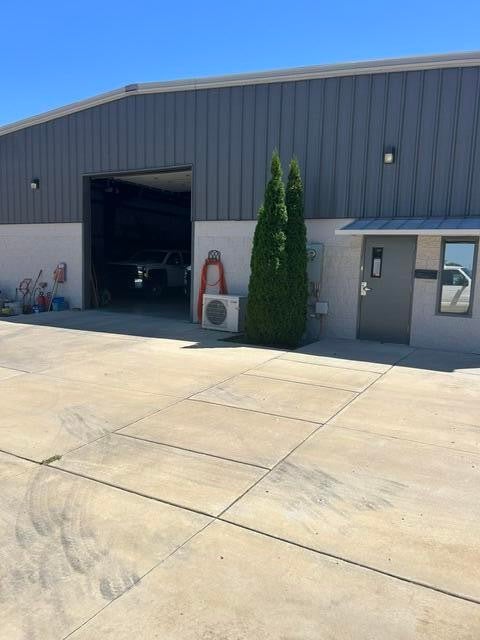 193 Industrial Way SW