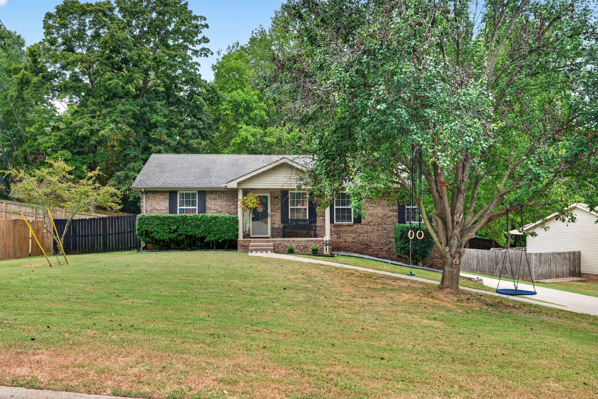 1252 Cottonwood Dr