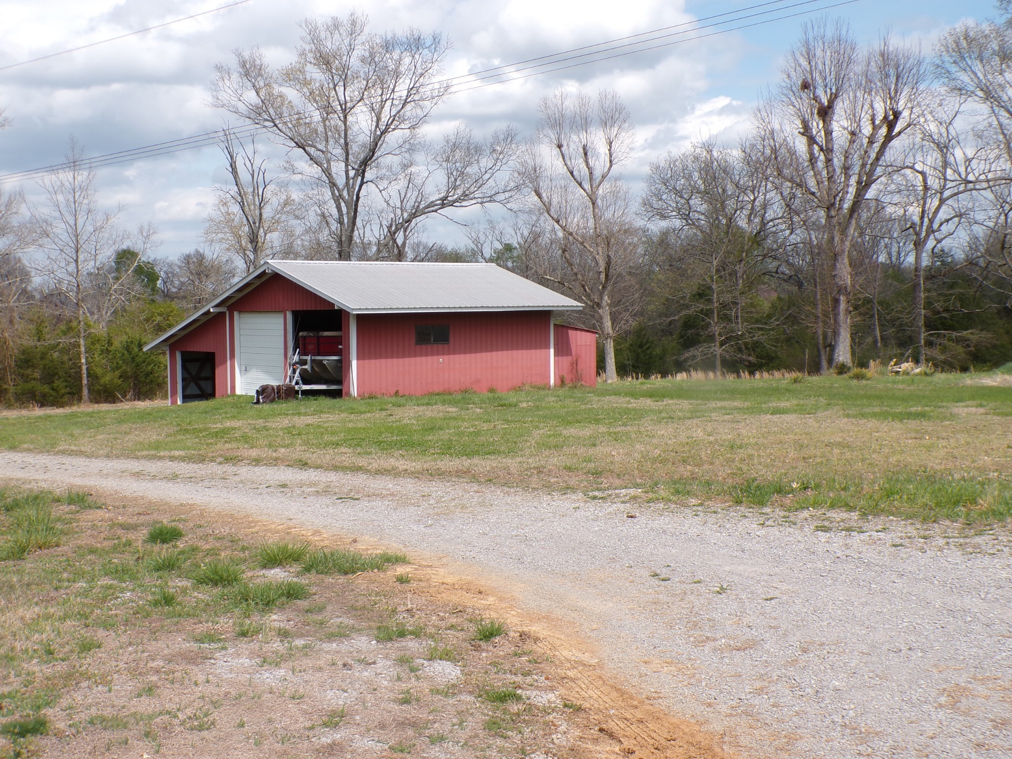 1057 S Ellington Pkwy