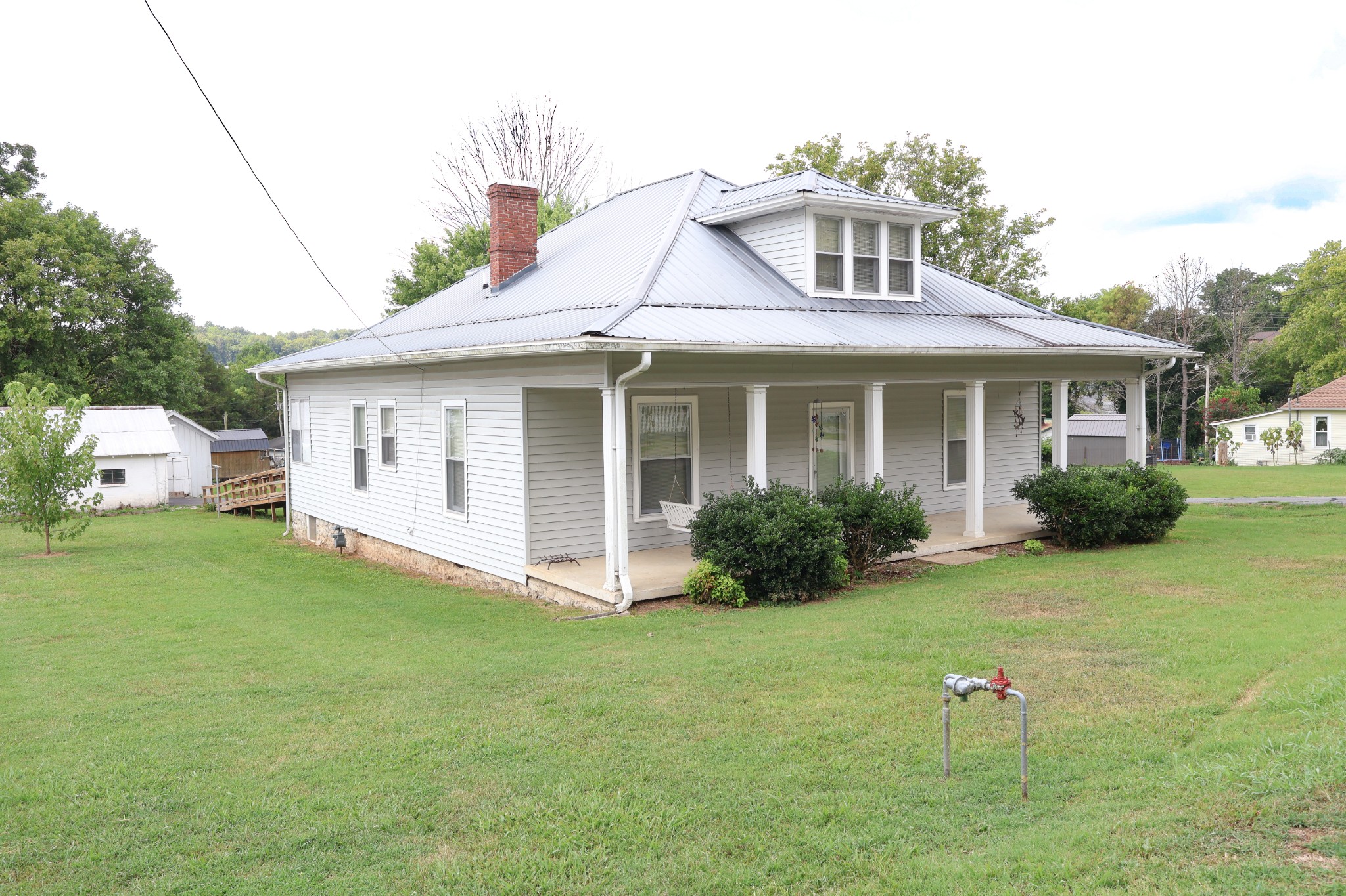 8 Brush Creek Rd