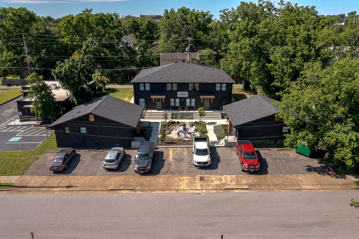 2141 Belcourt Ave