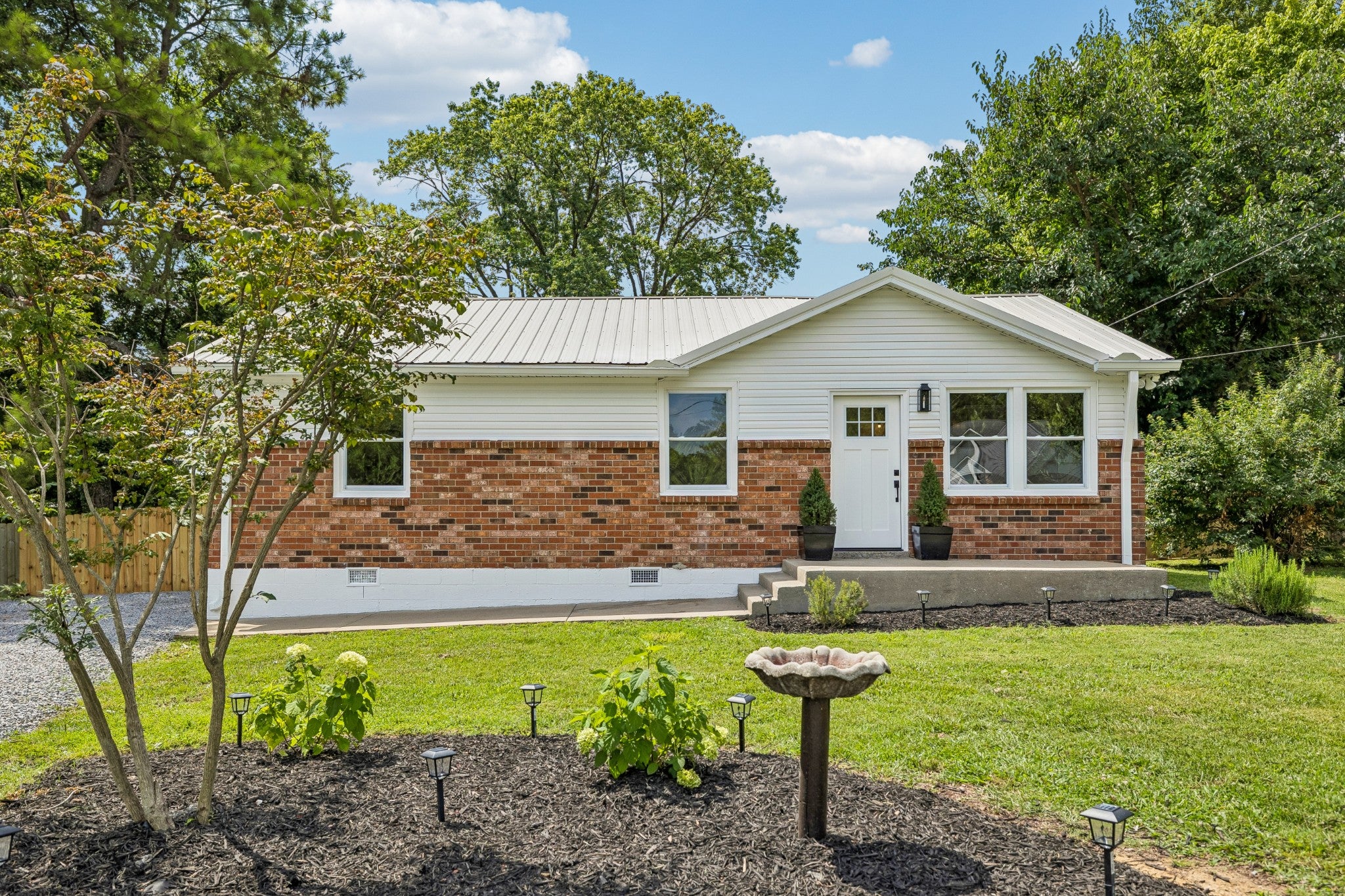 205 Glenrose Ct