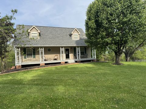 809 Hillside Dr Springfield TN 37172
