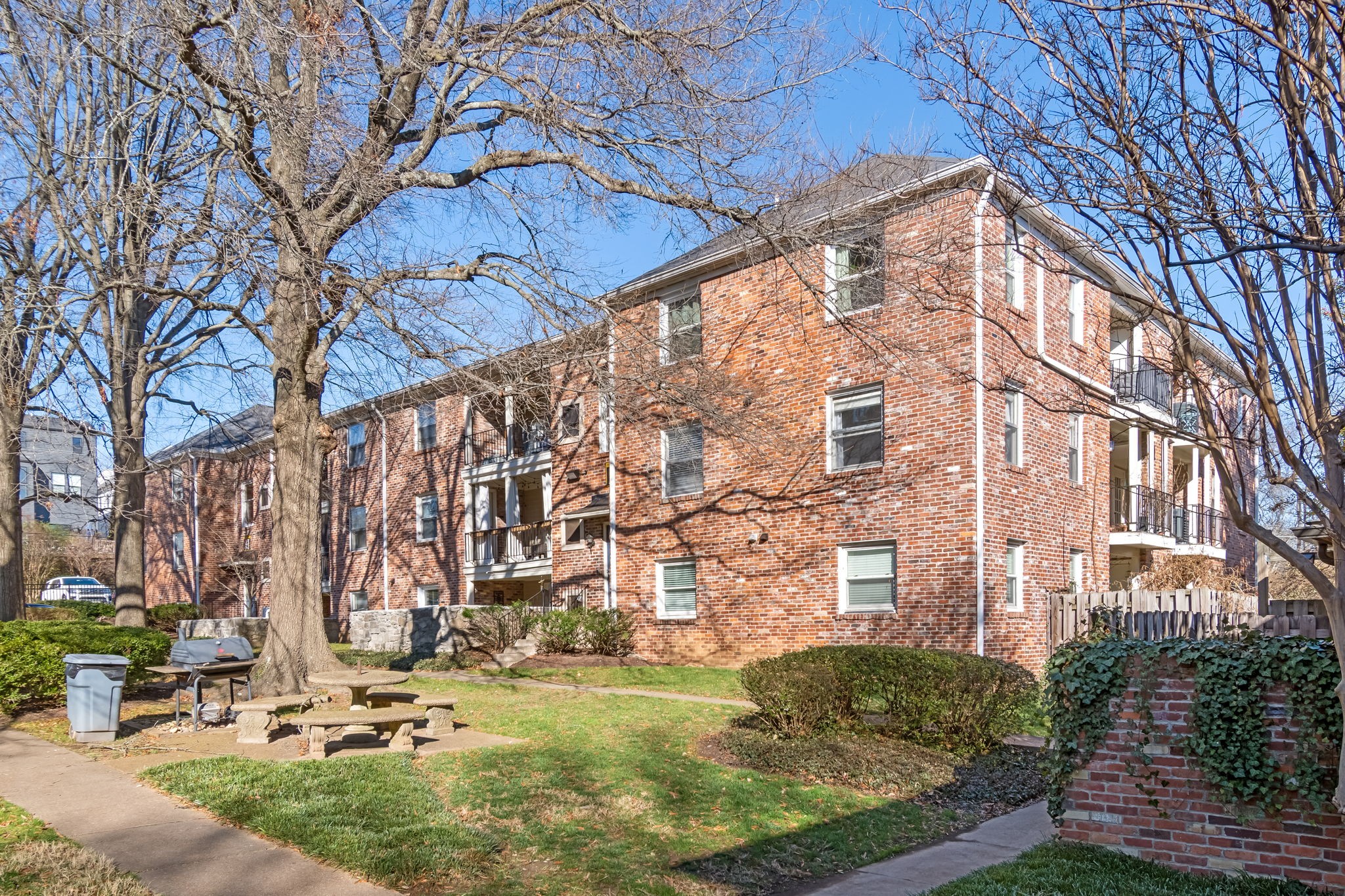 5025 Hillsboro Pike 23C