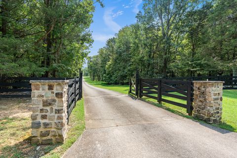 8530 Saundersville Rd Mount Juliet TN 37122