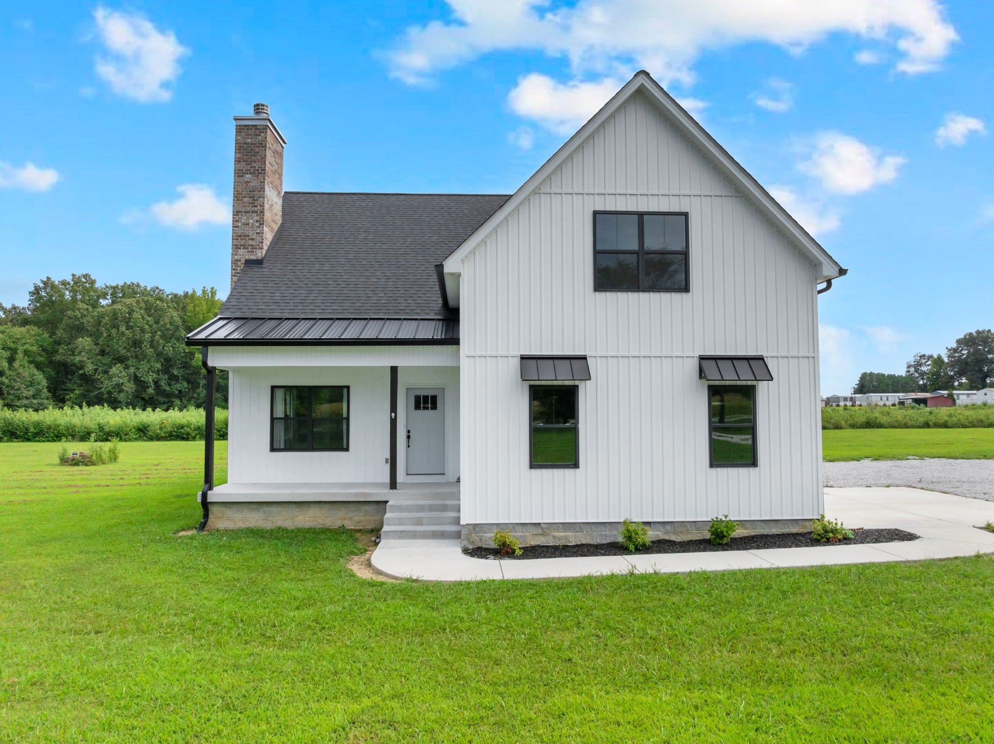 210 Deer Creek Ln