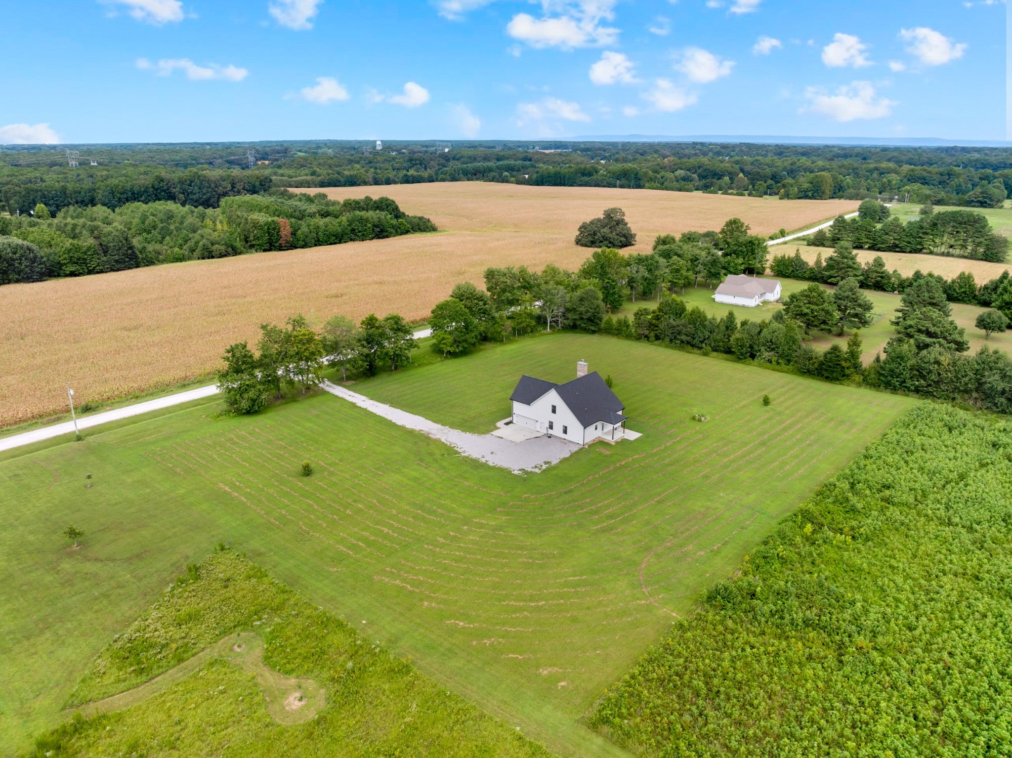 210 Deer Creek Ln
