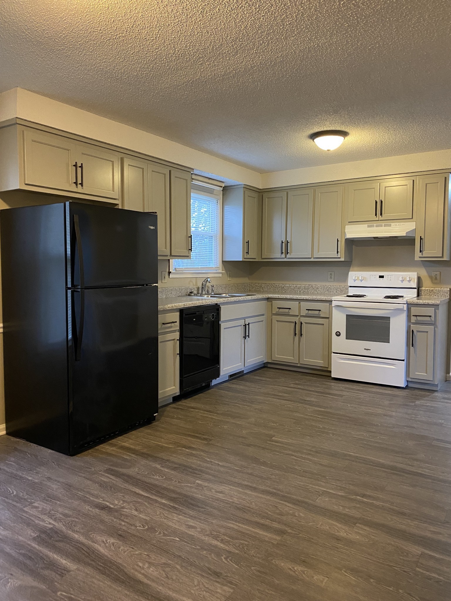 276 Northwood Terrace