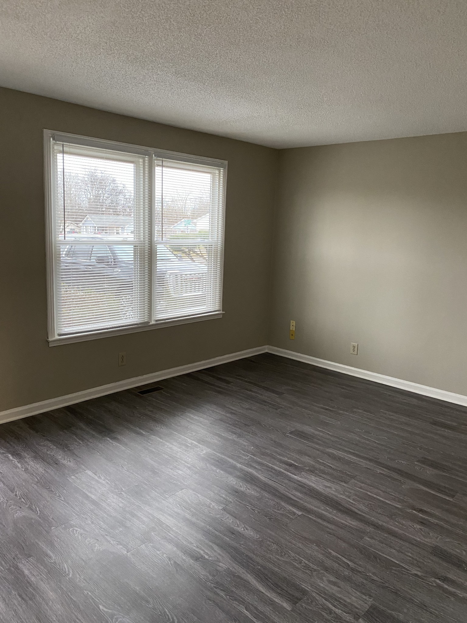 276 Northwood Terrace