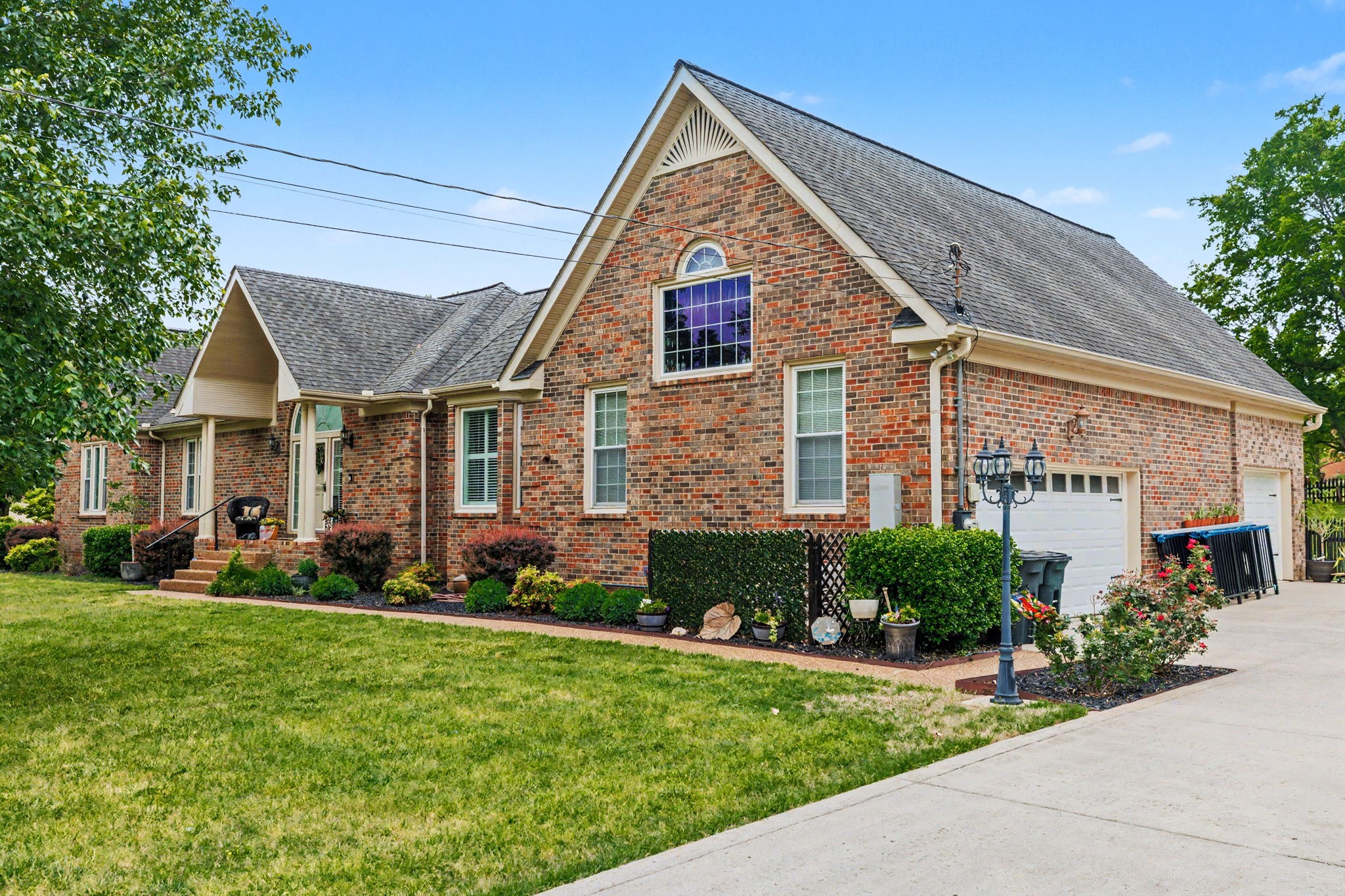 201 Buchanan Cir