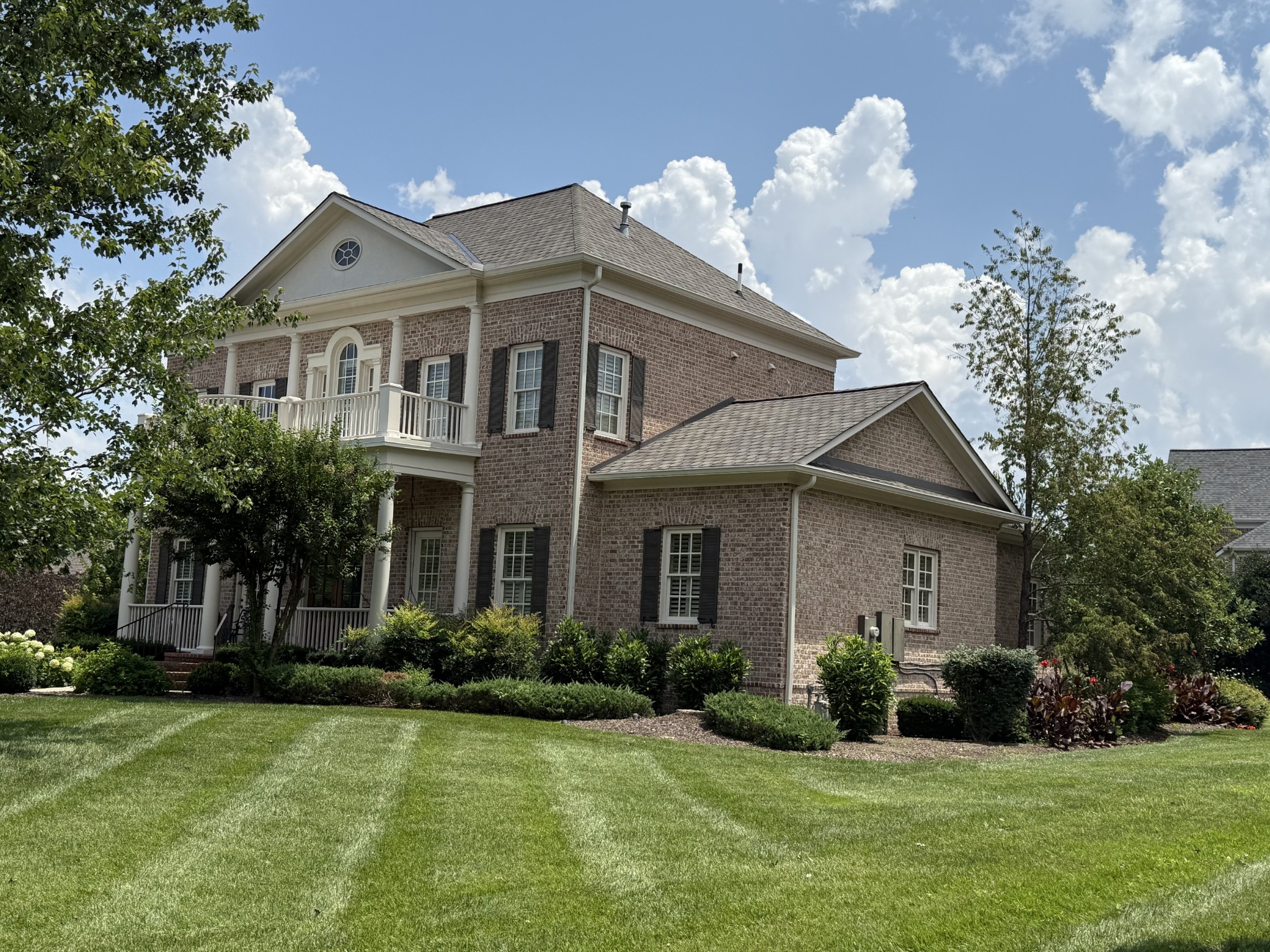 1736 Richbourg Park Dr