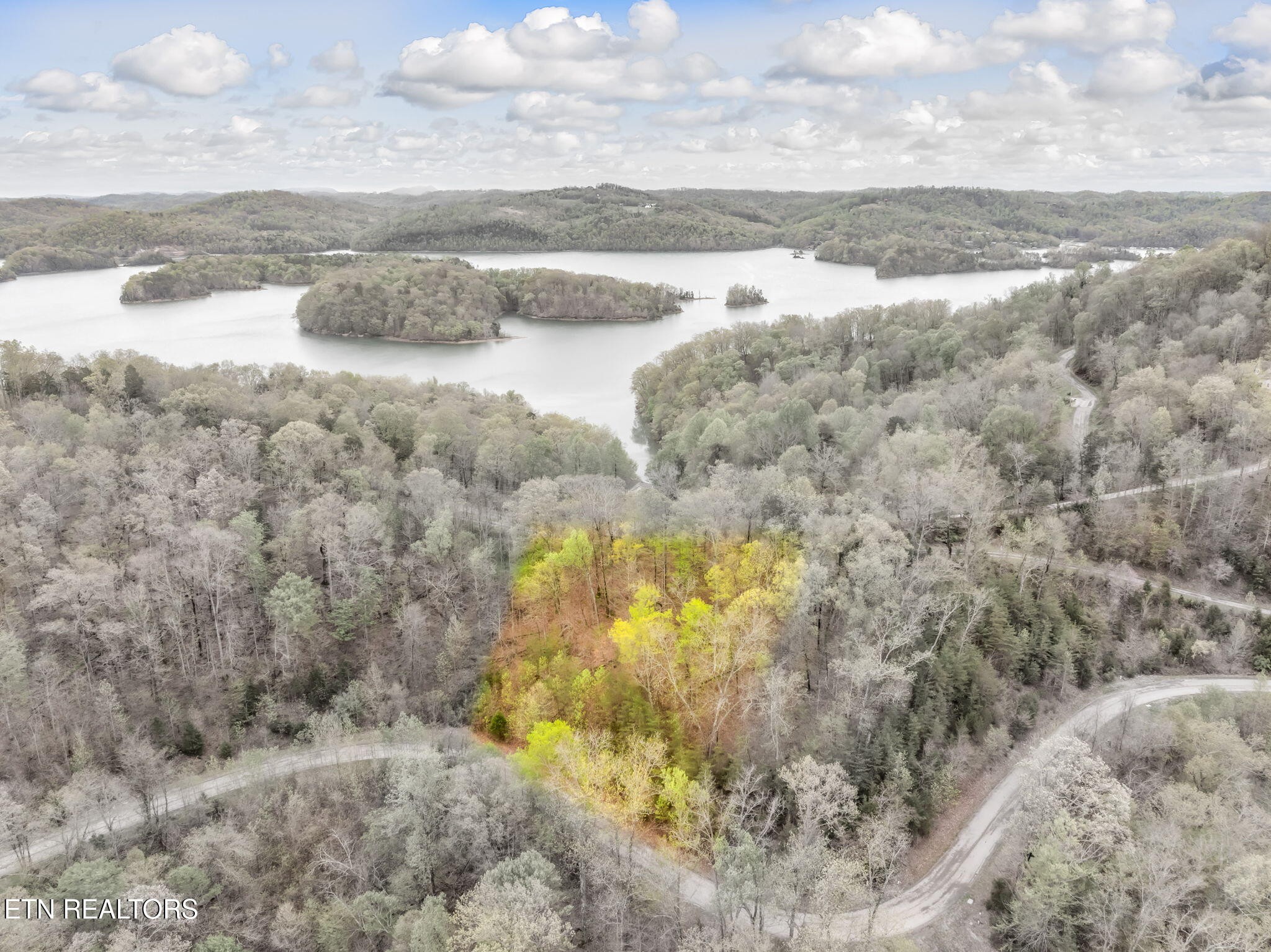 736 Russell Brothers Rd