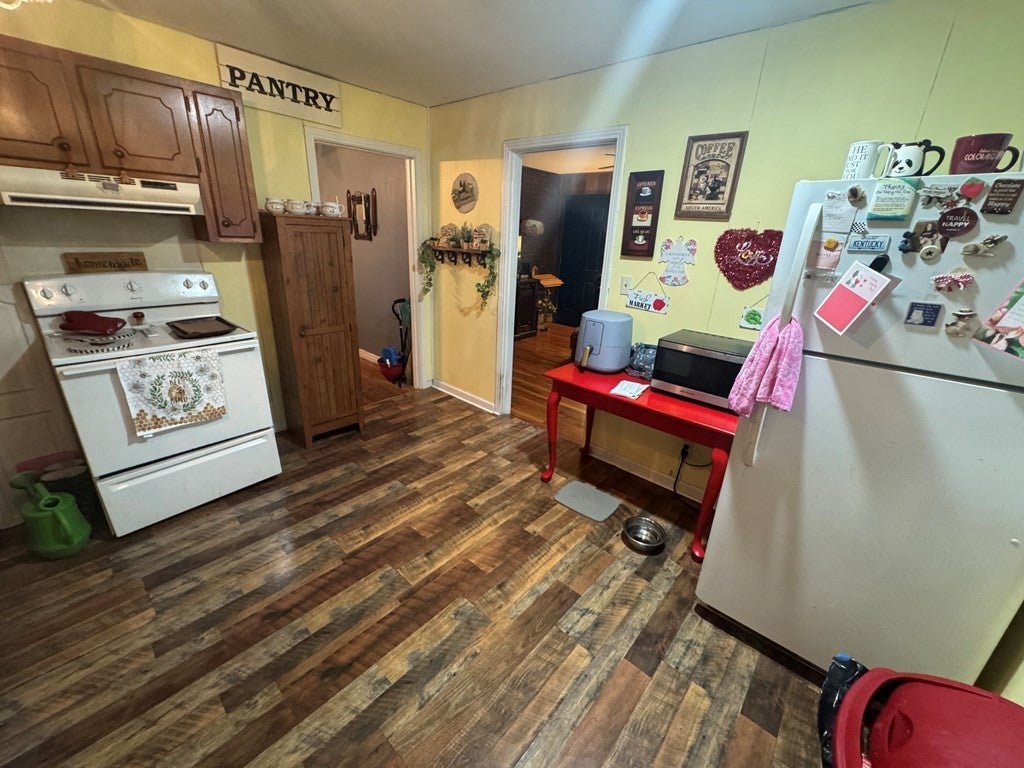 146 Mimosa St