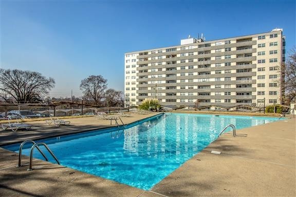 3415 West End Ave 310