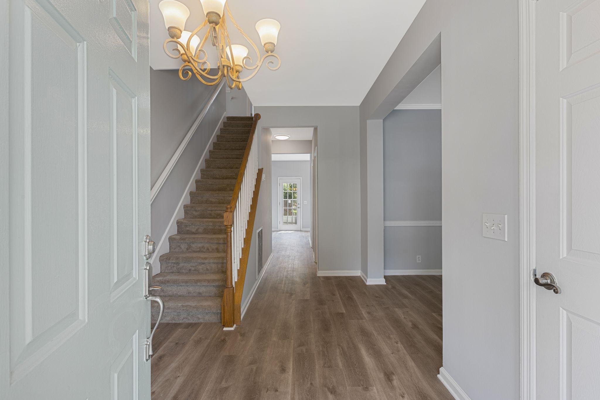 1220 Kelly Ct
