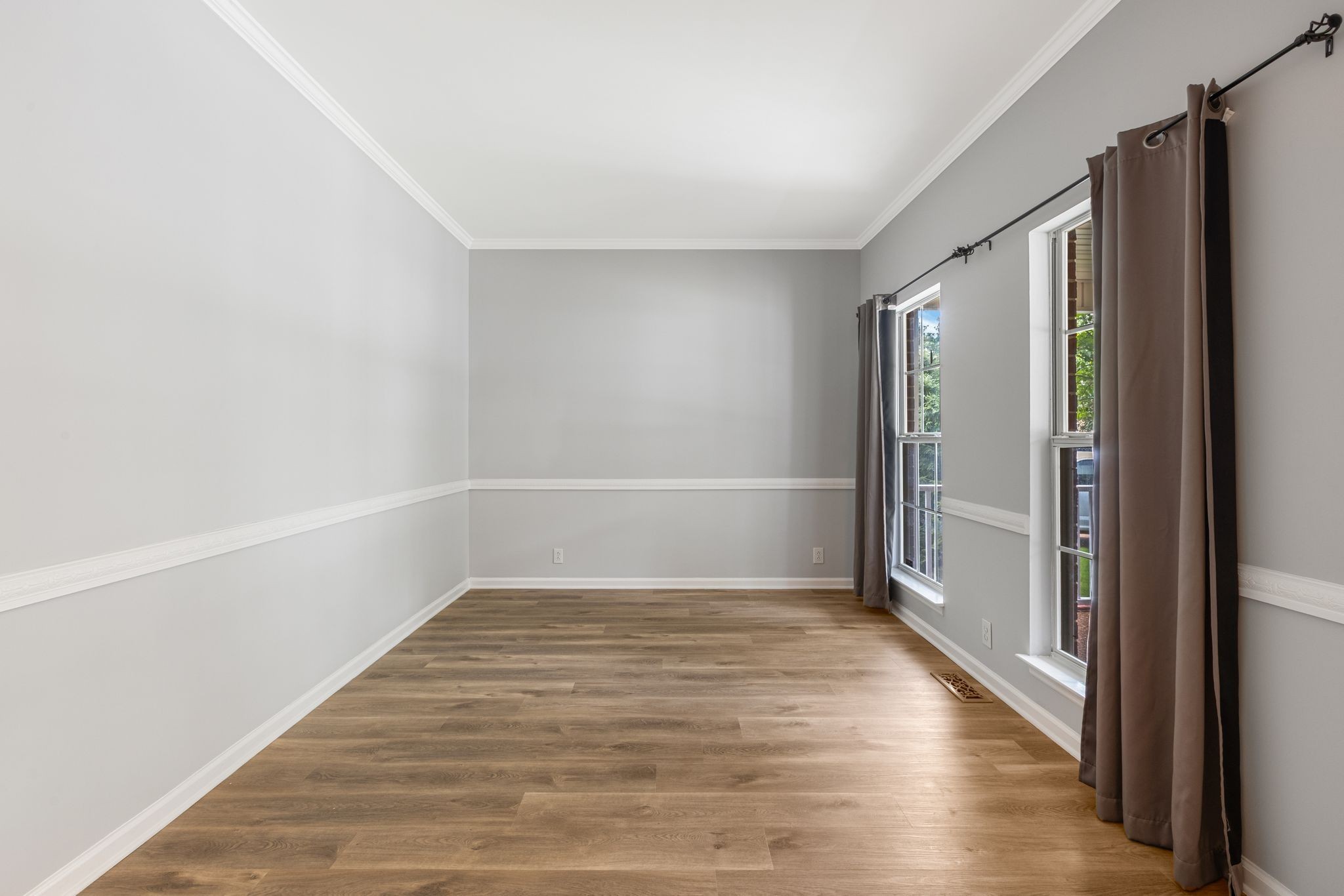1220 Kelly Ct