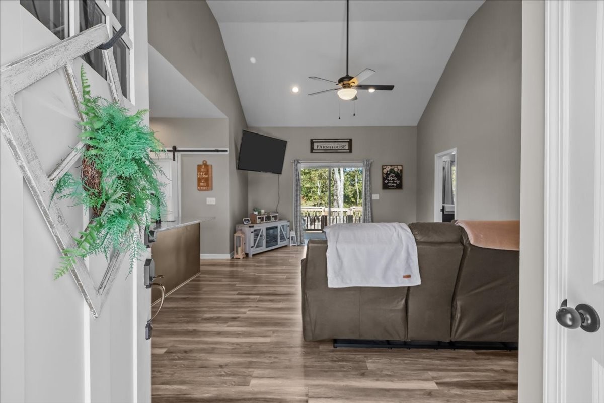 120 Pine Thicket Road W