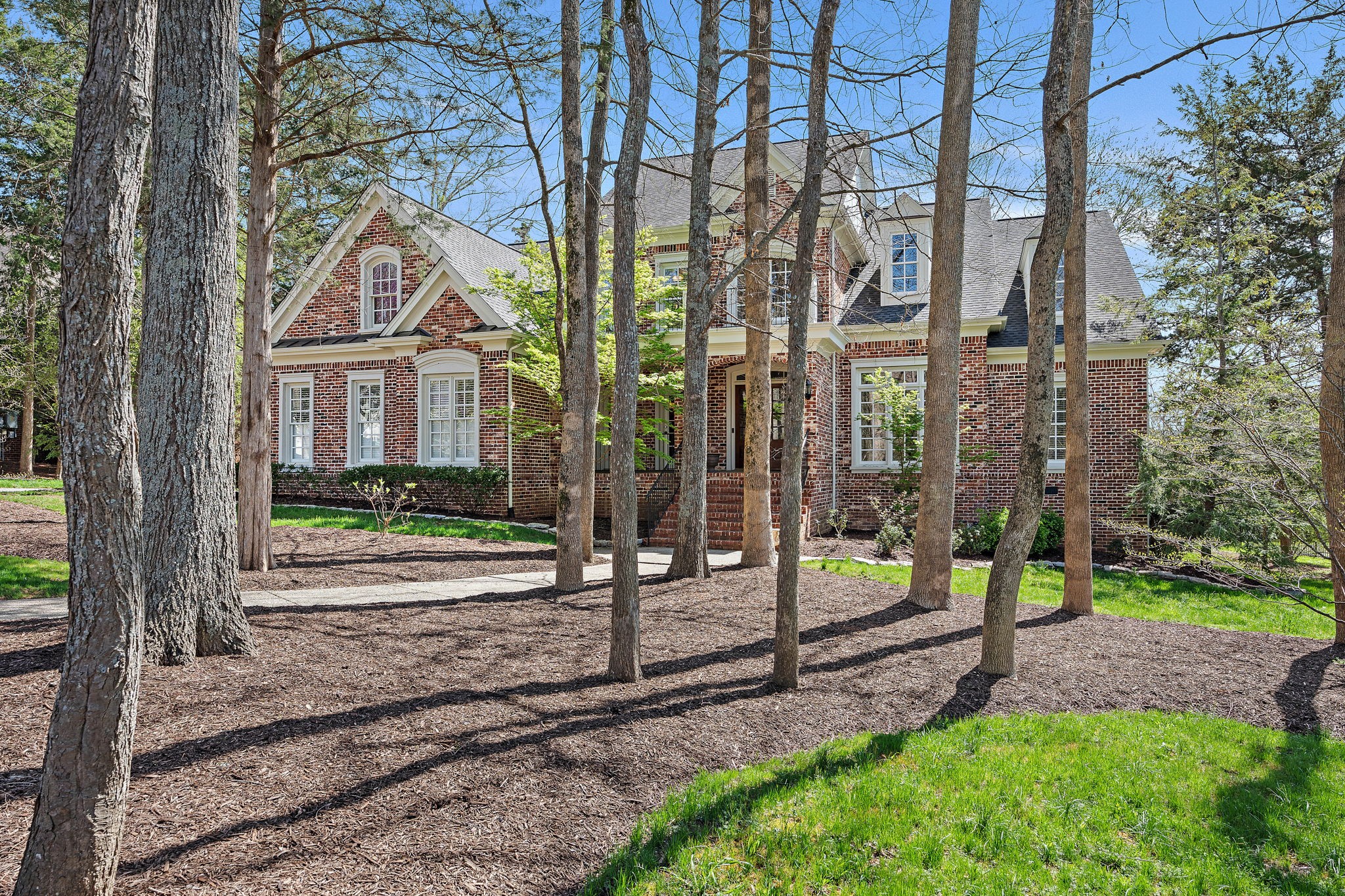 1424 Willowbrooke Cir
