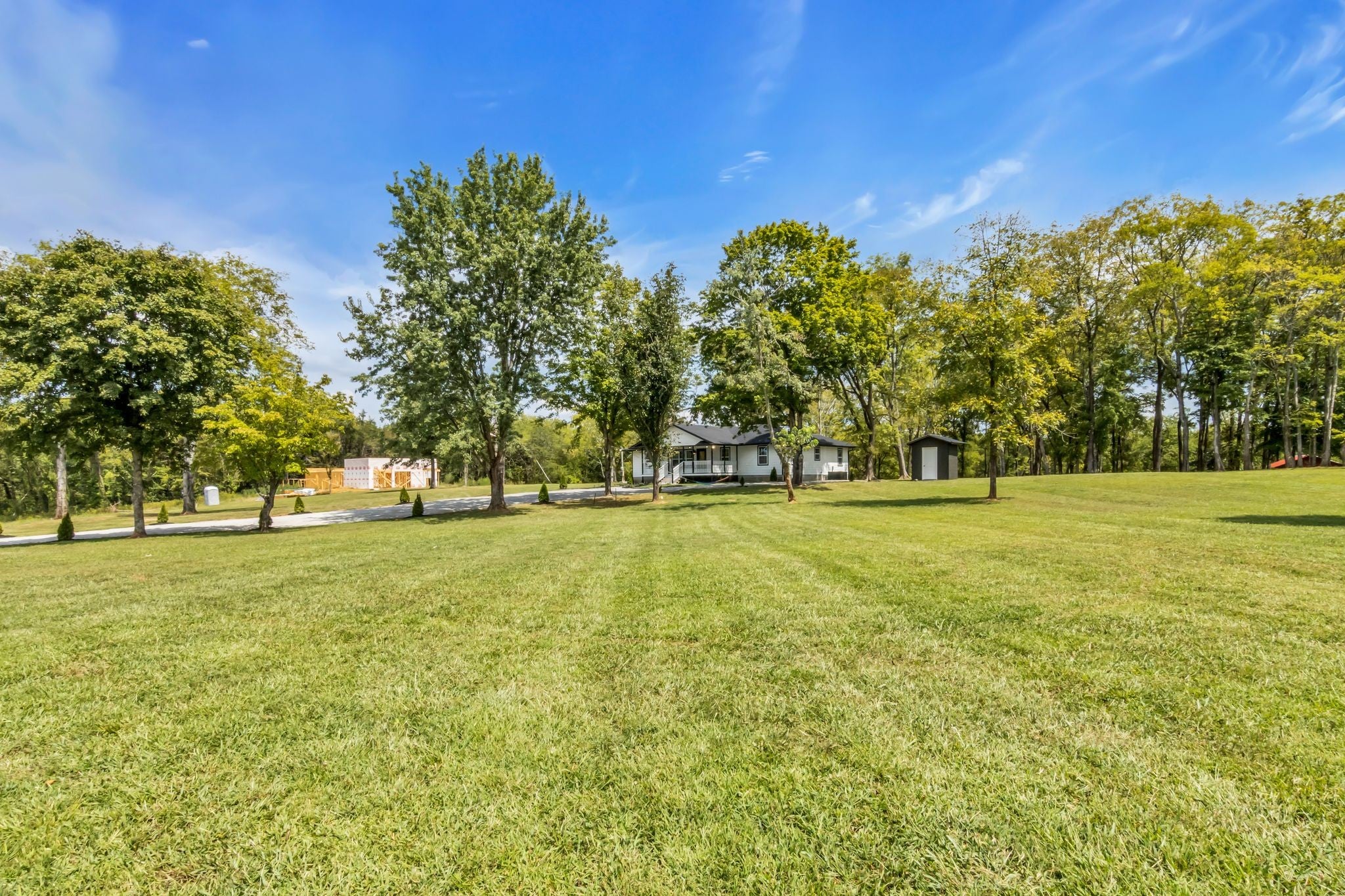 1613 Rucker Rd