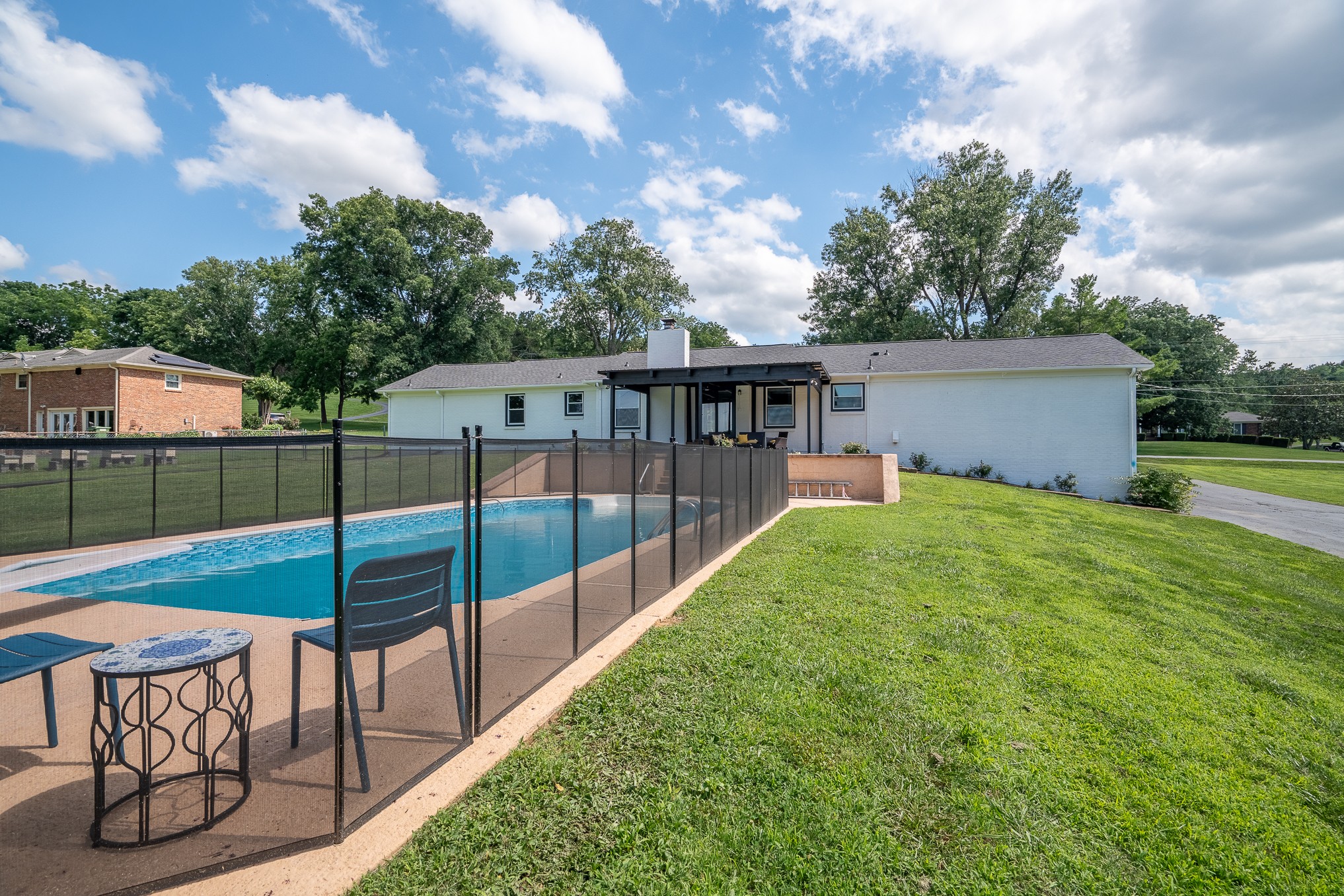 2208 Bowman Rd, Franklin TN 37064 4-bed home, photo 9 of 30