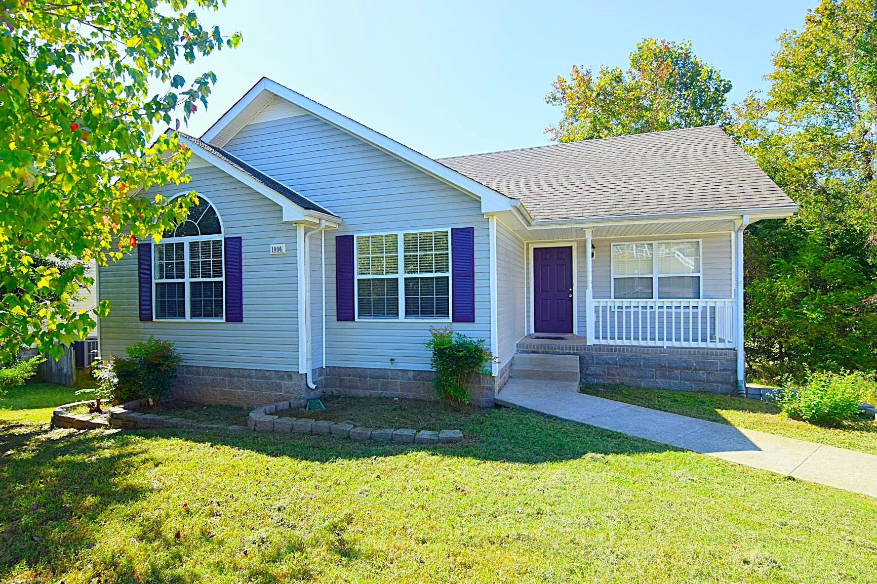 1006 Granny White Rd