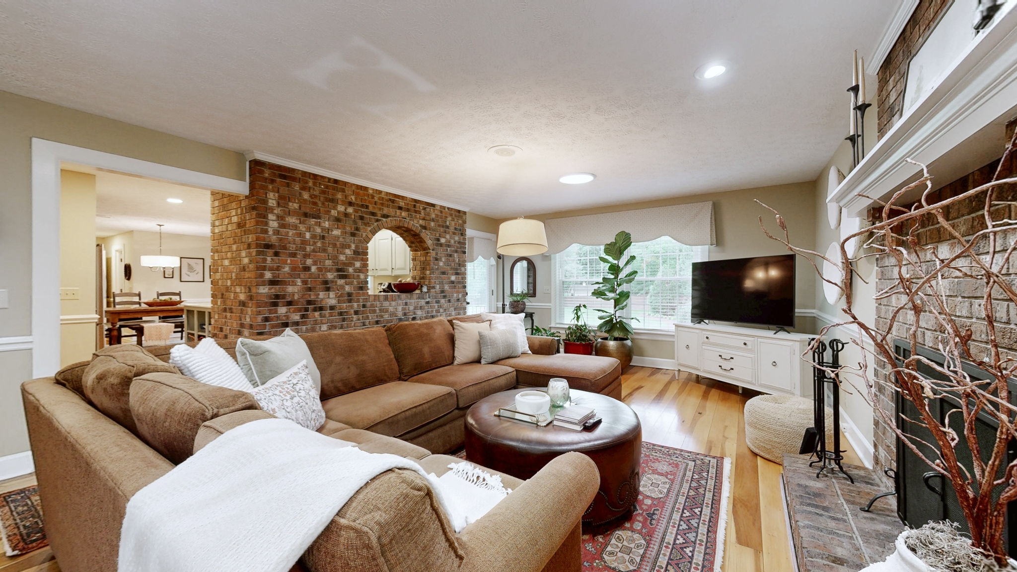 152 Bluegrass Dr