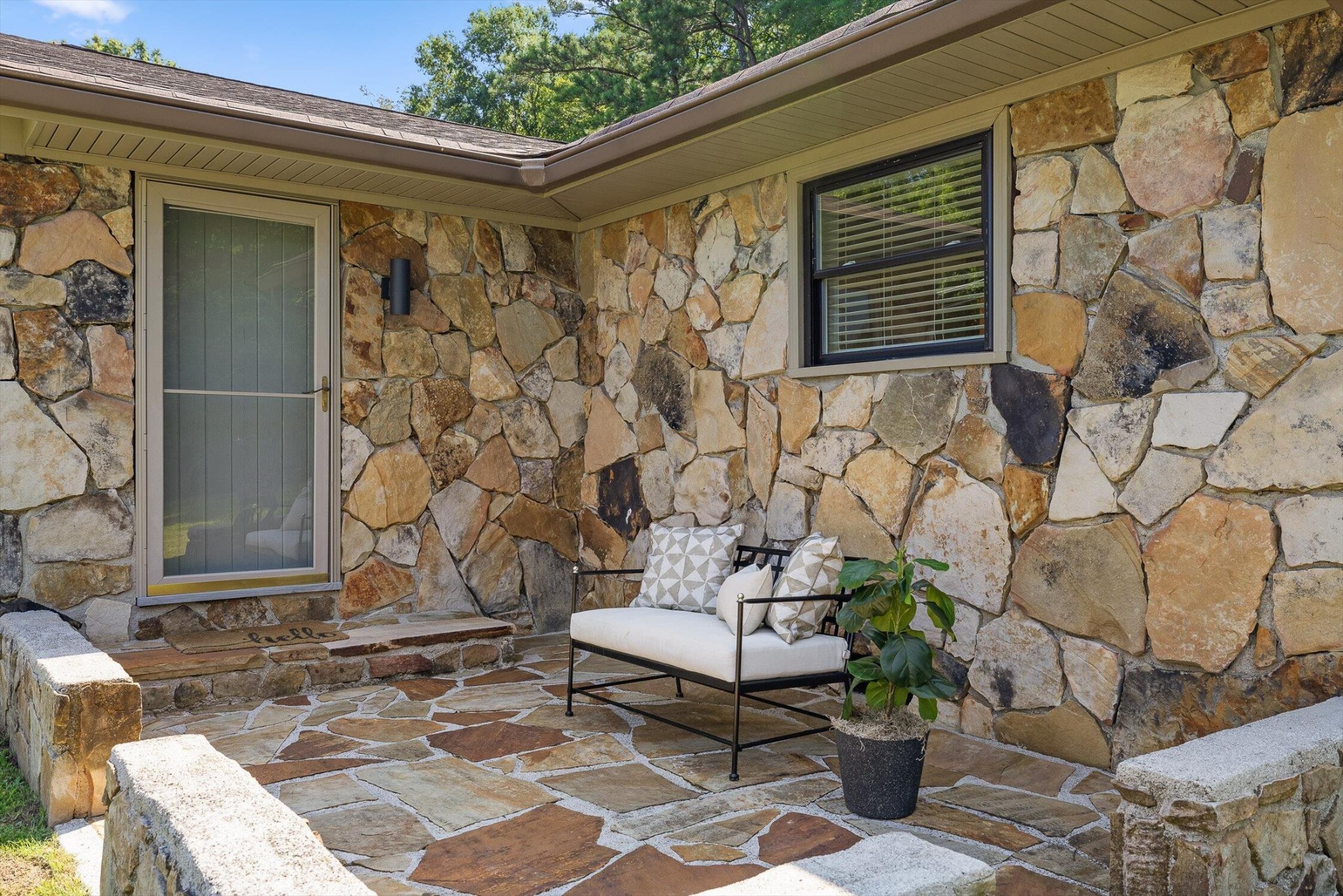 32 Oriole Drive