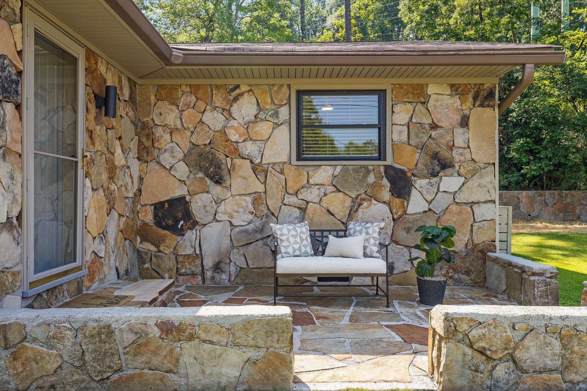 32 Oriole Drive