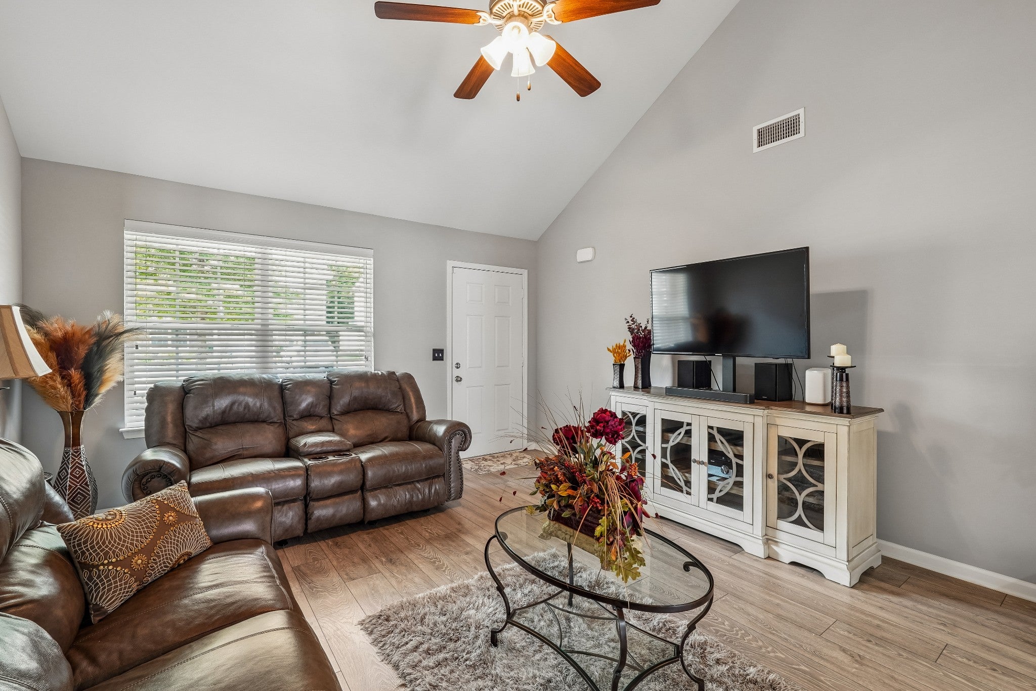 3546 Nightshade Dr