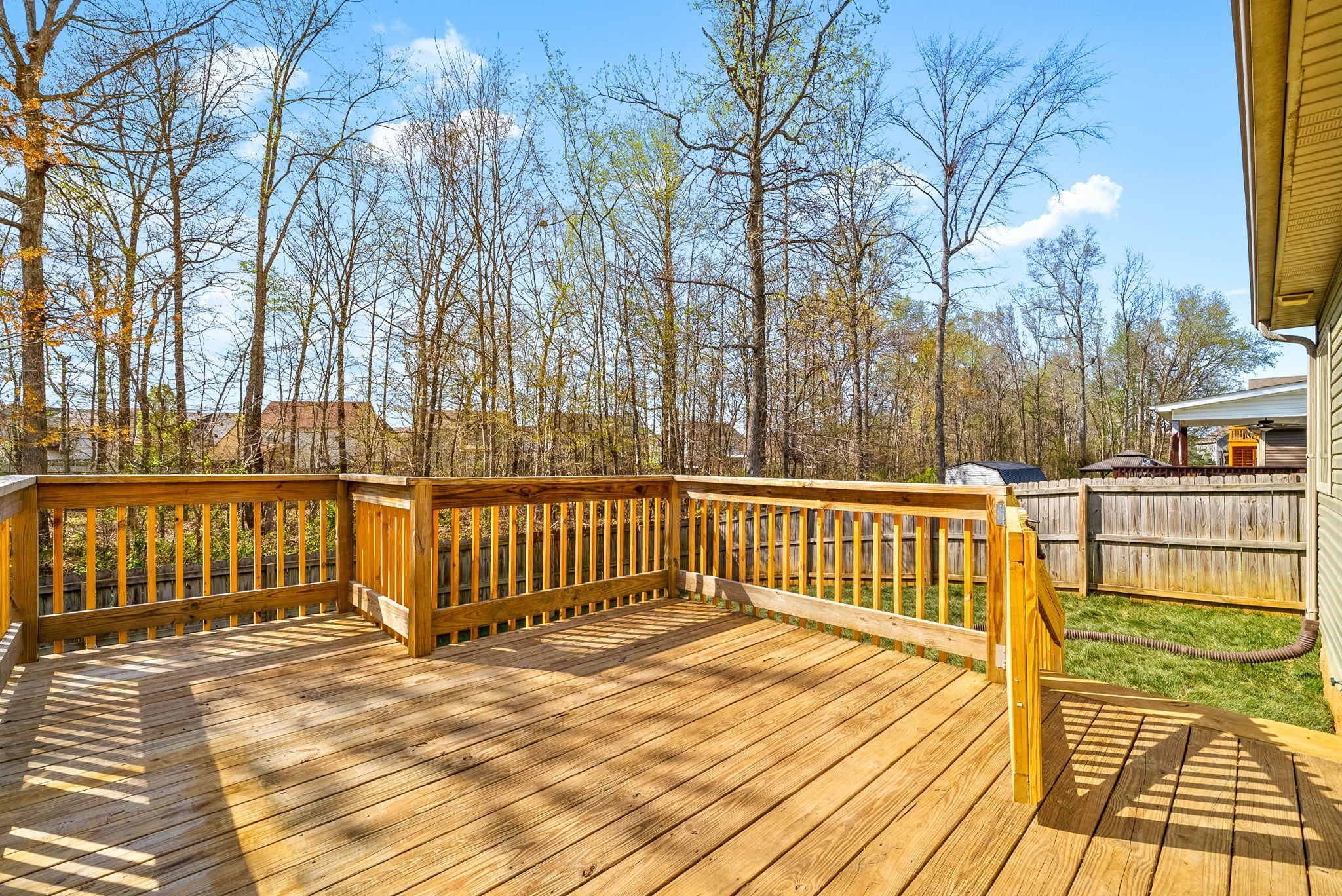 3658 Fox Tail Dr