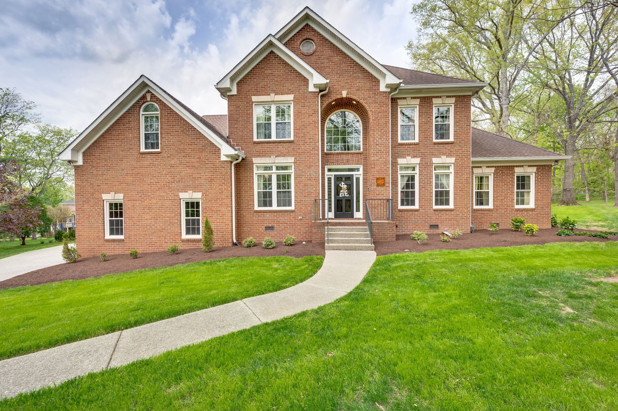 9314 Fall Ct E