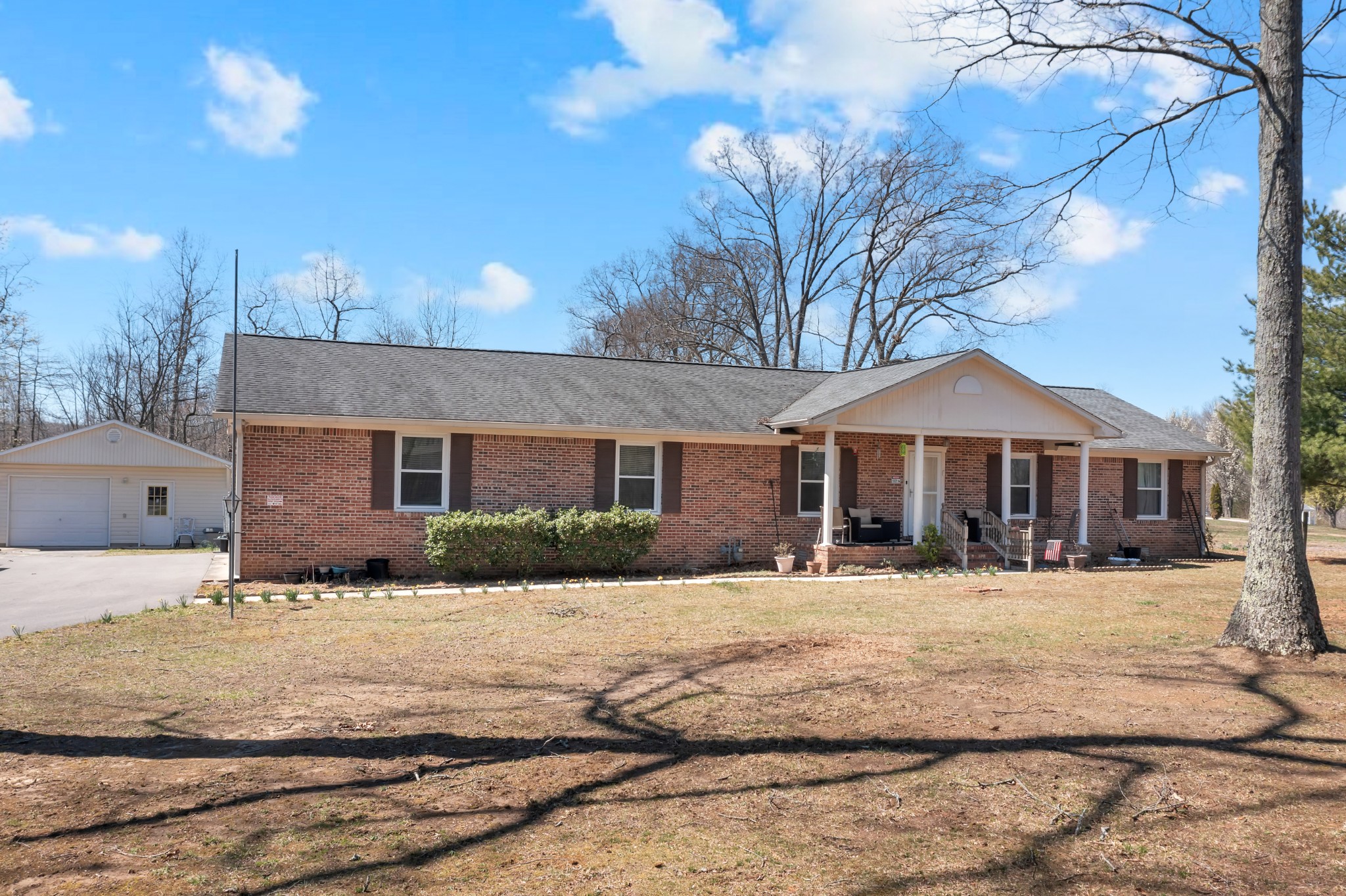 203 Larkway Dr