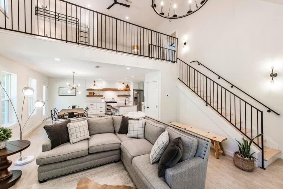 623 Beartrail Ln