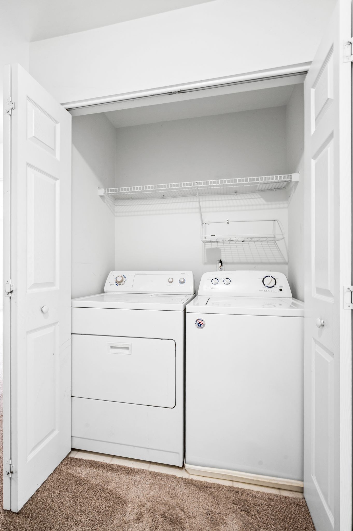 Brentwood, Tennessee 37027, United States, 3 Bedrooms Bedrooms, ,3 BathroomsBathrooms,Residential,Pending,107593