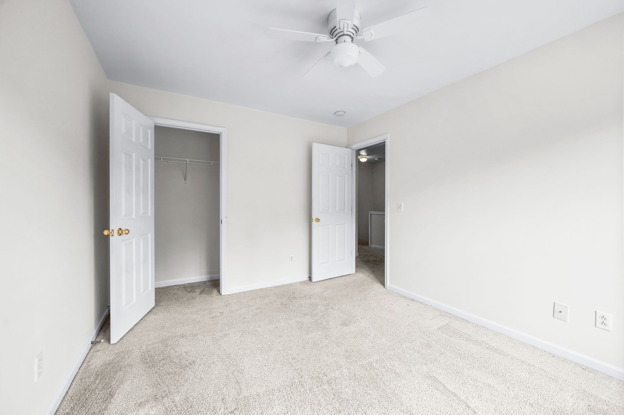 Brentwood, Tennessee 37027, United States, 3 Bedrooms Bedrooms, ,3 BathroomsBathrooms,Residential,Pending,107593