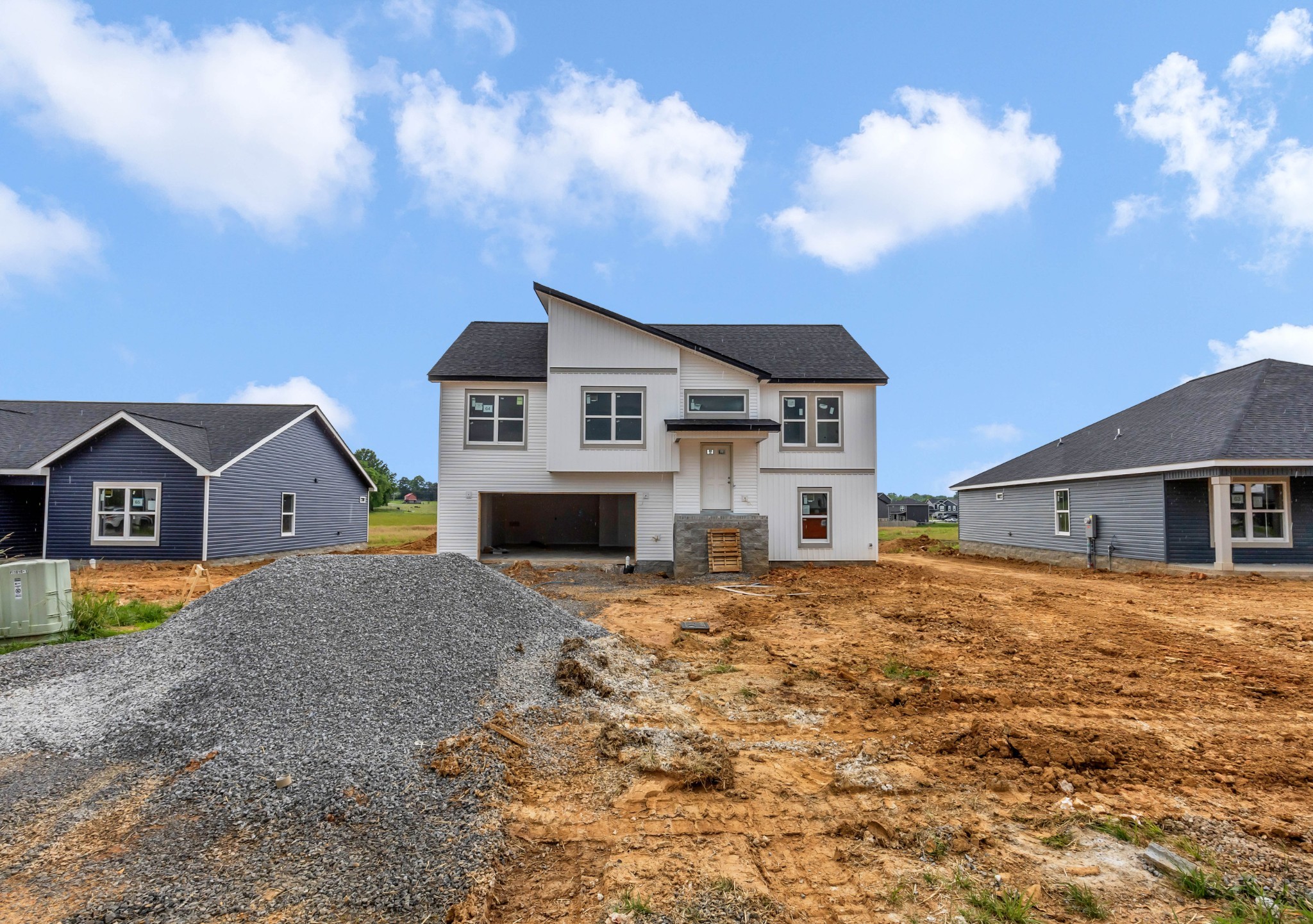 1010 Cherry Acres Dr