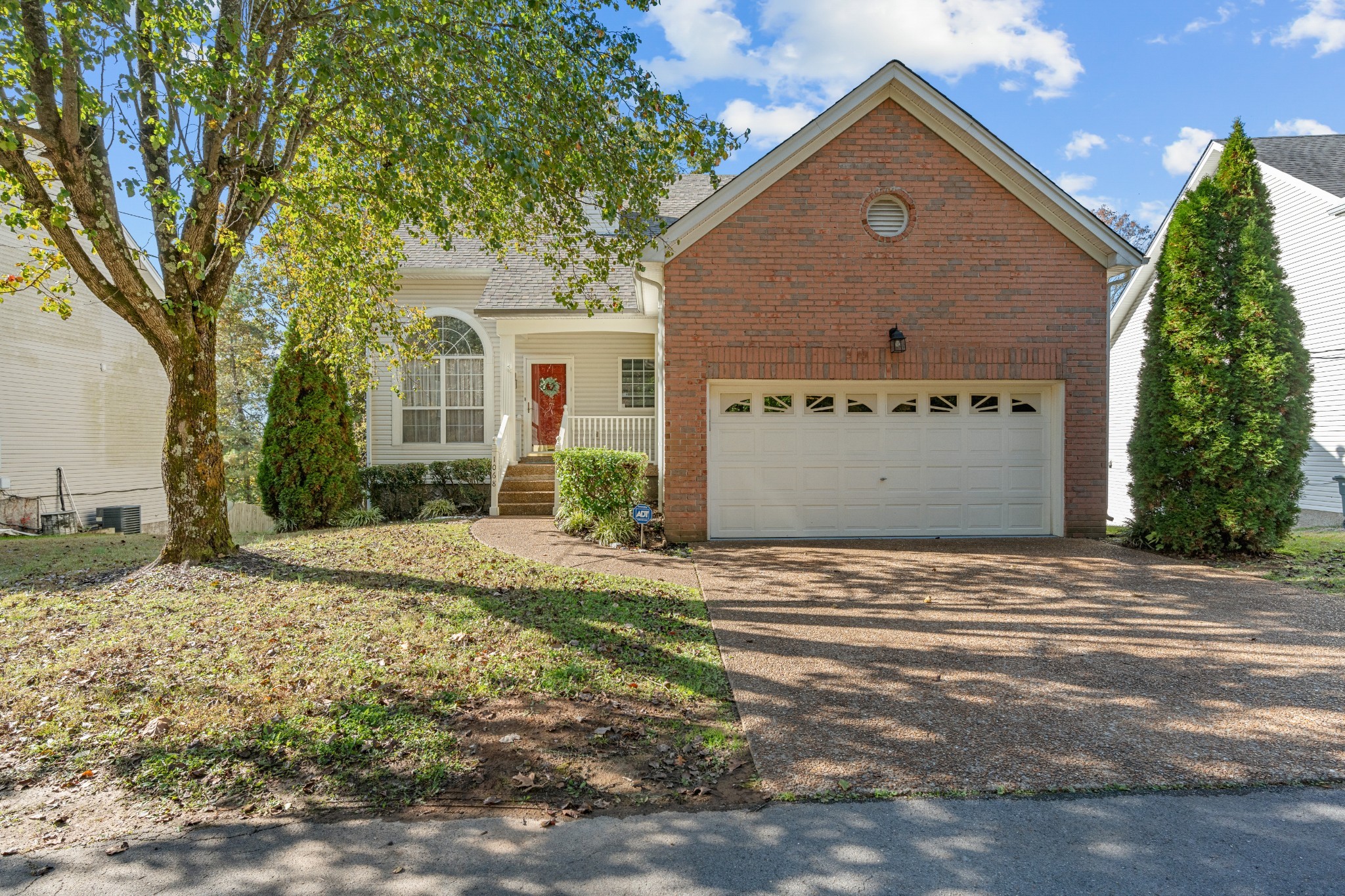 1068 Tulip Grove Rd