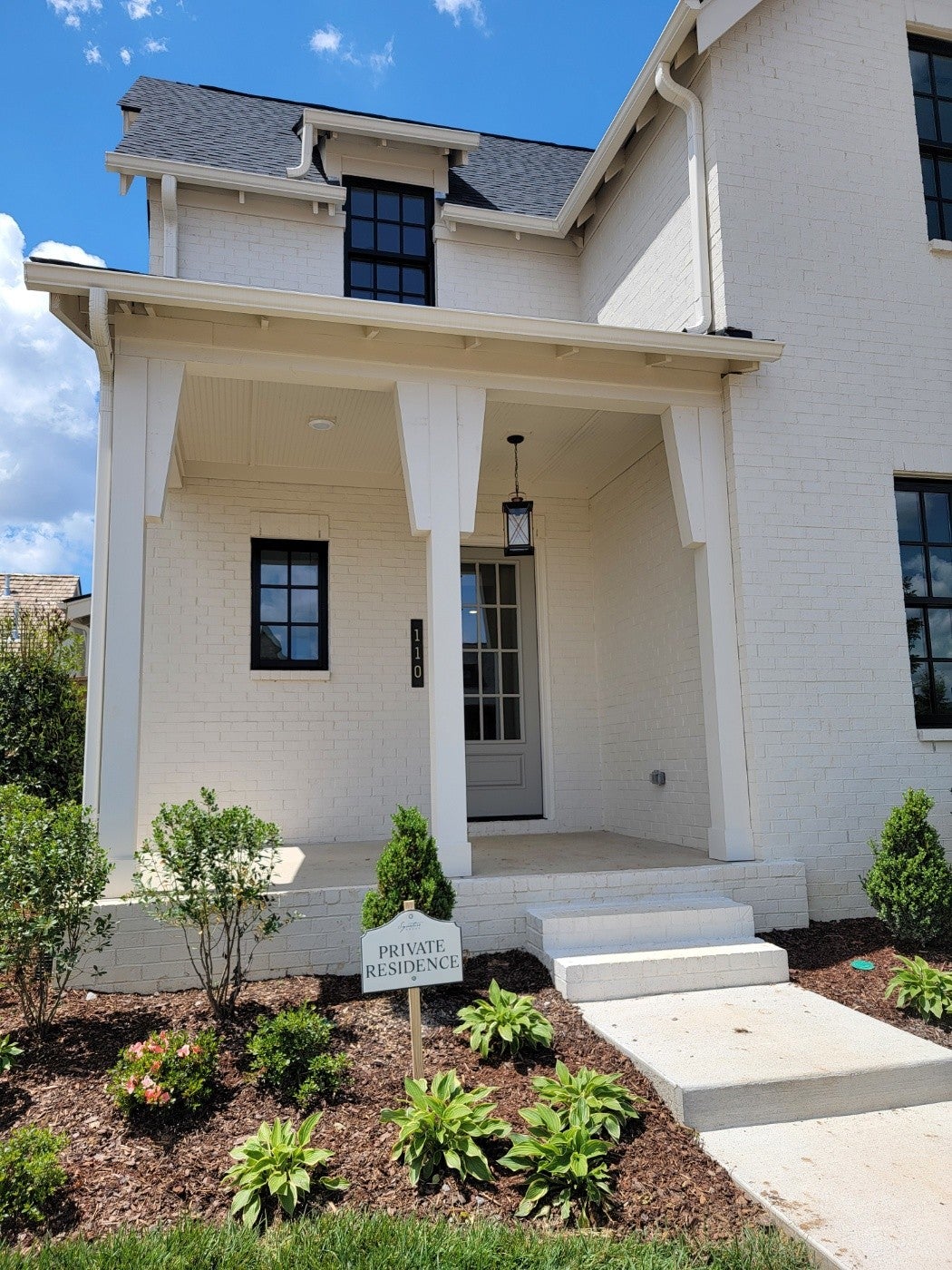 110 Saddlewalk Dr